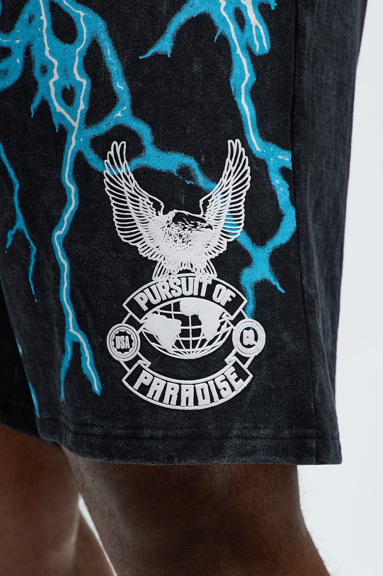 Thunder Bird Sweatshorts - Black
