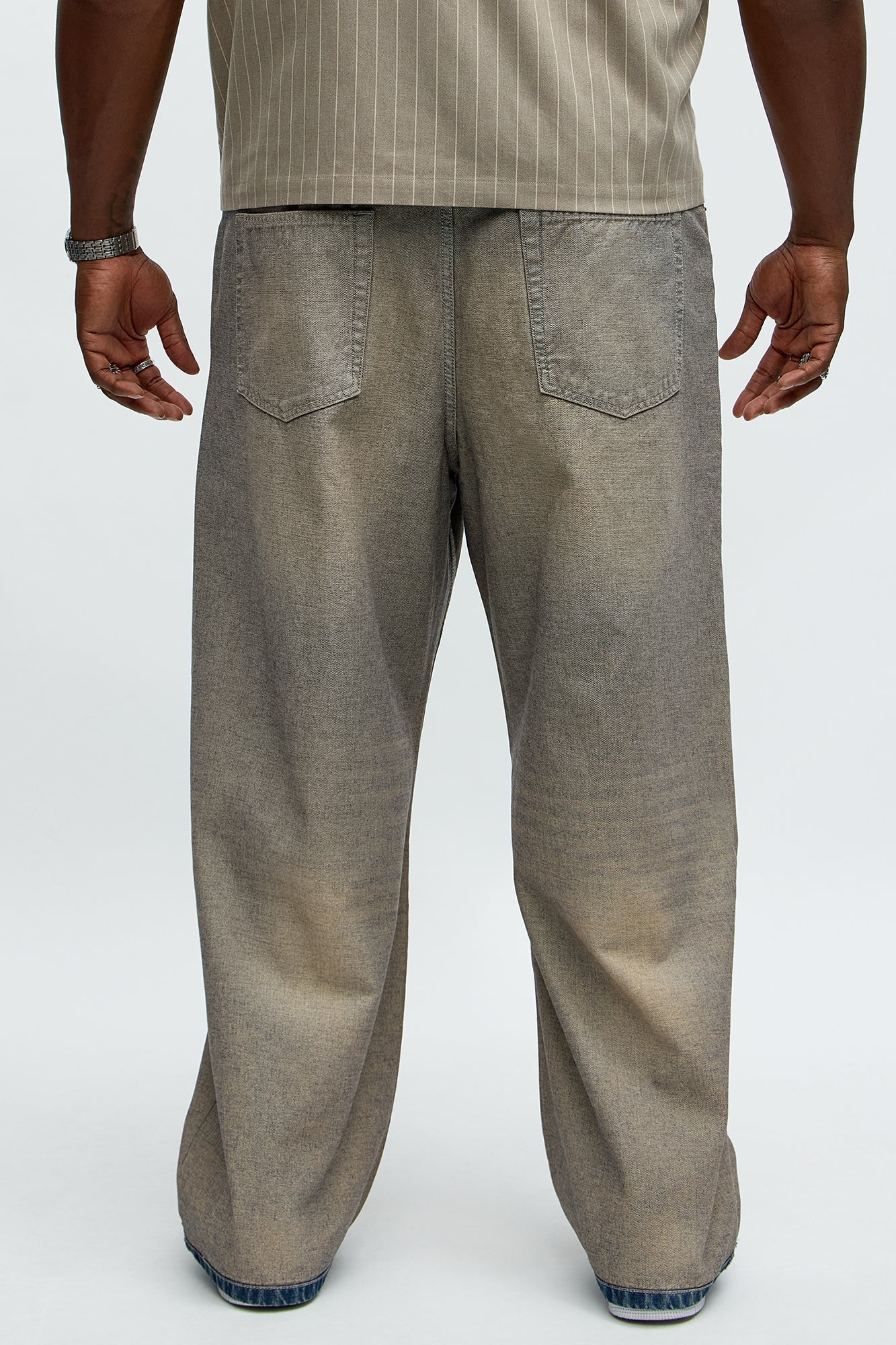 Outside Looking In Baggy Jeans - Grey