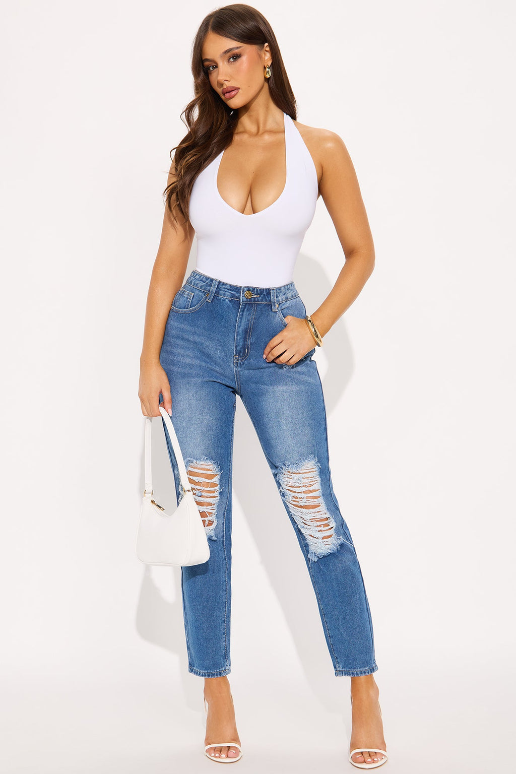 Sneak Into It Ripped Straight Leg Jeans - Medium Wash
