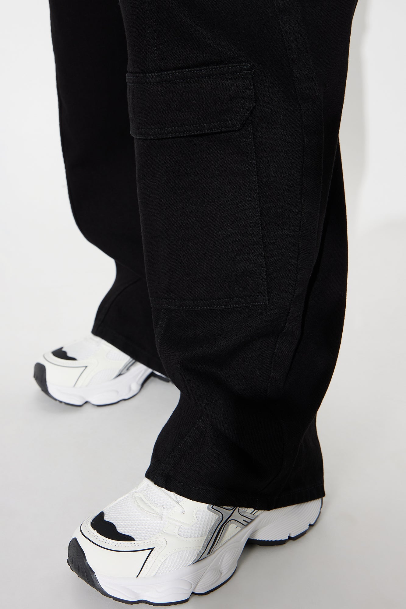 Alexandra Cargo Twill Wide Leg Barrel Pant - Black Wash
