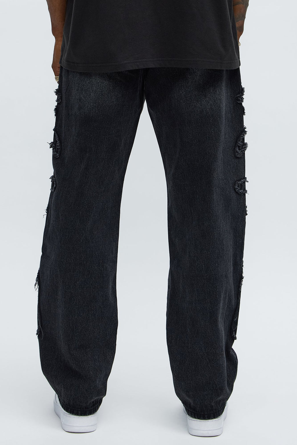 Relaxed Straight Rugged Fray Jeans - Black Wash