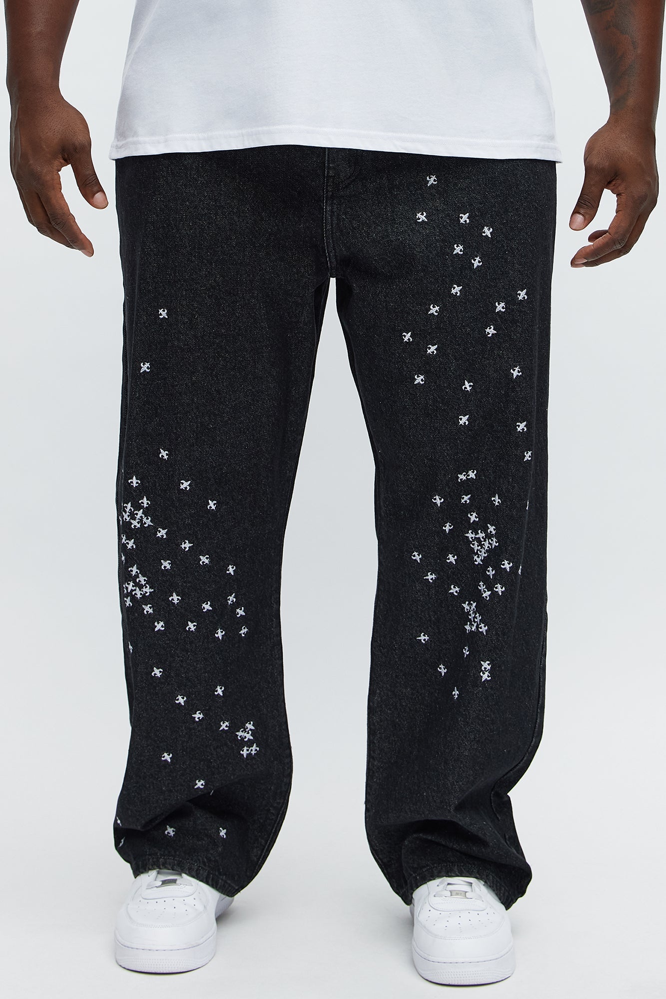 Baggy Embroidered Crosses Jeans - Black