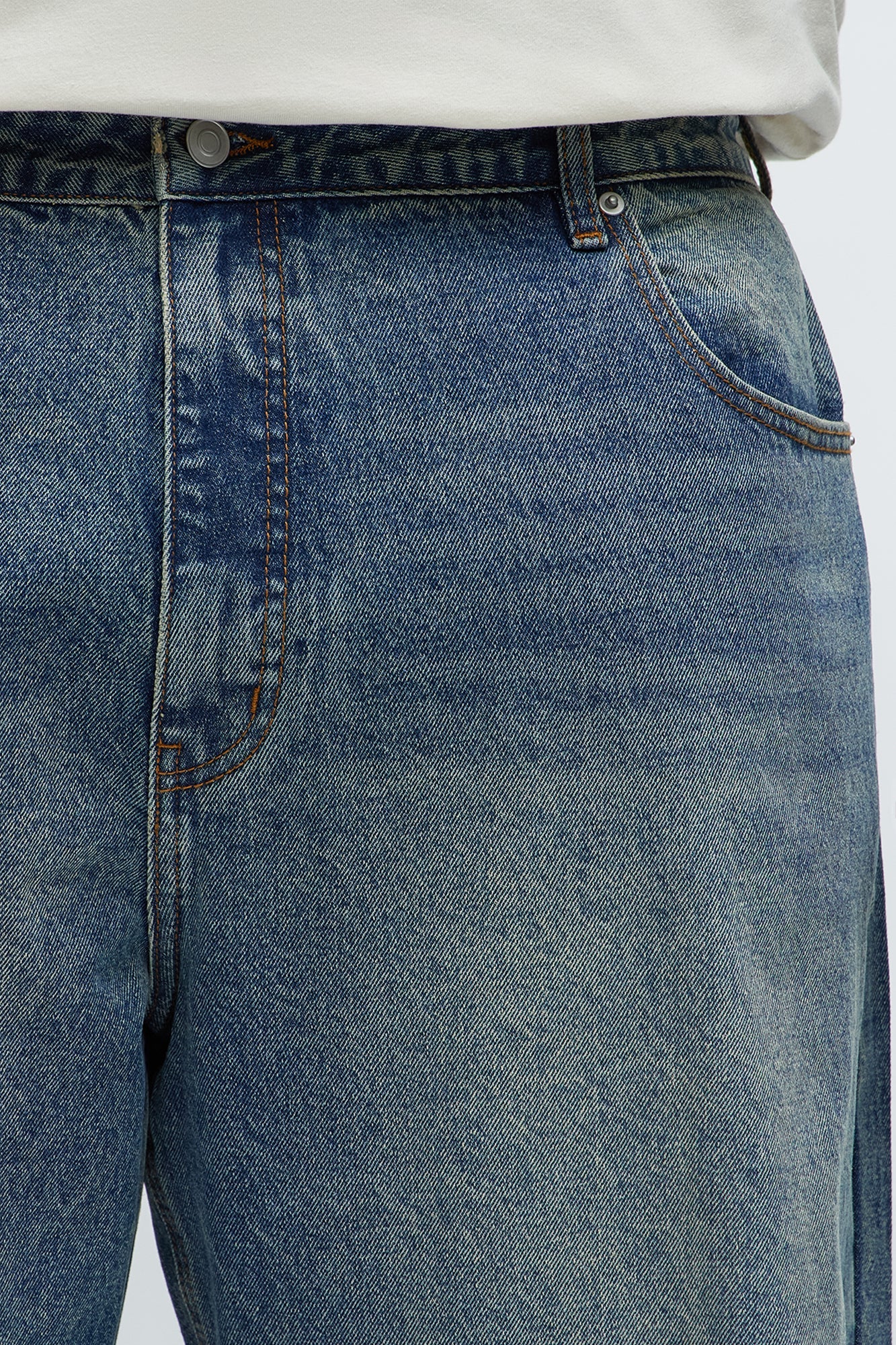 Baggy Destroyed Jeans - Dark Wash