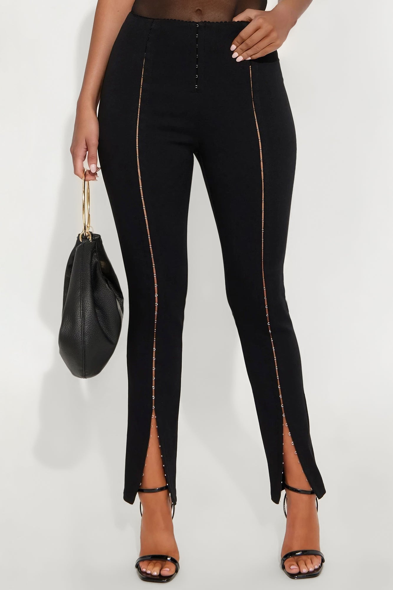 Hooked On You Skinny Pant 29″ - Black
