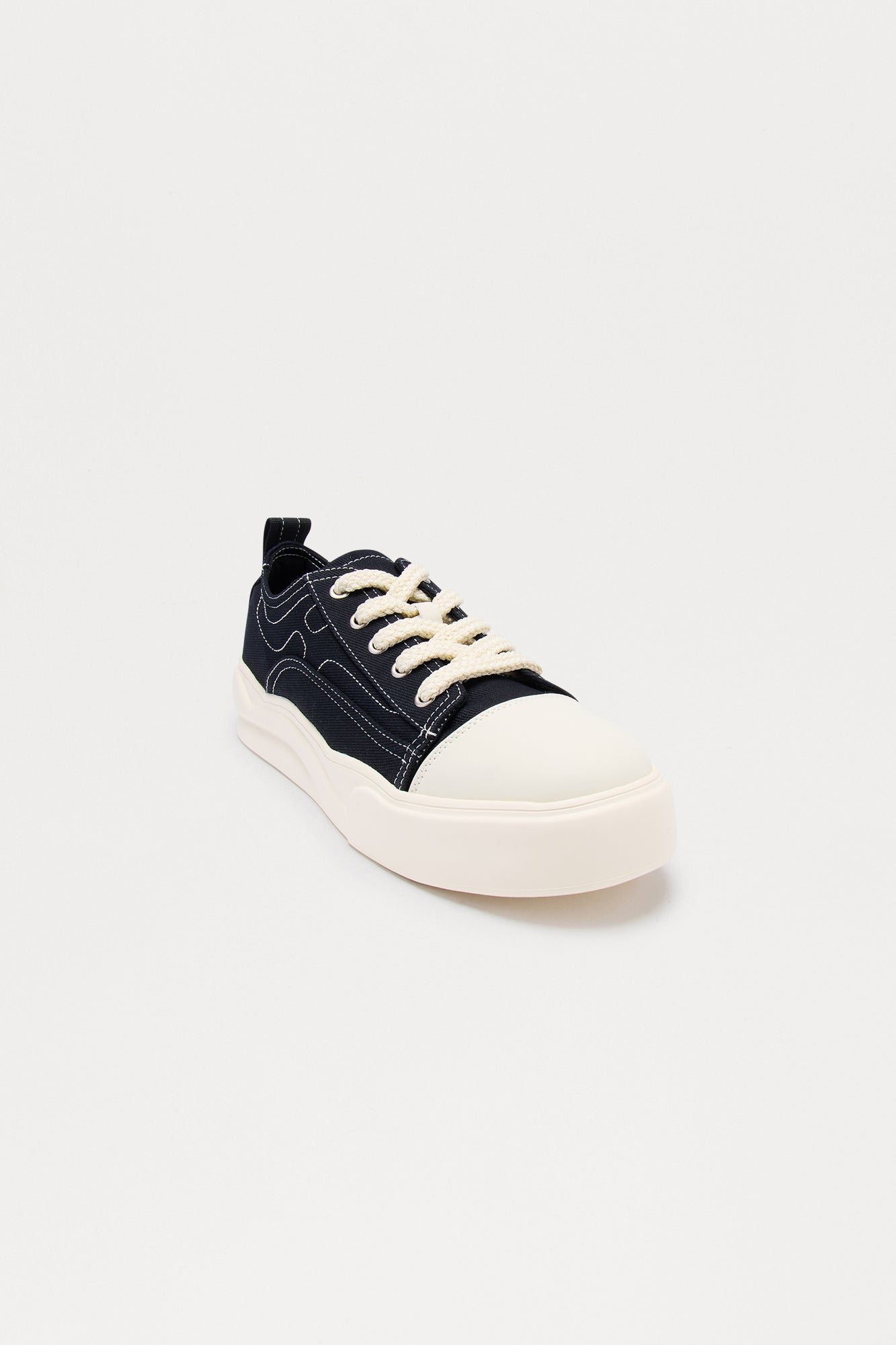 City Stride Canvas Chunky Low Sneaker - Black/White