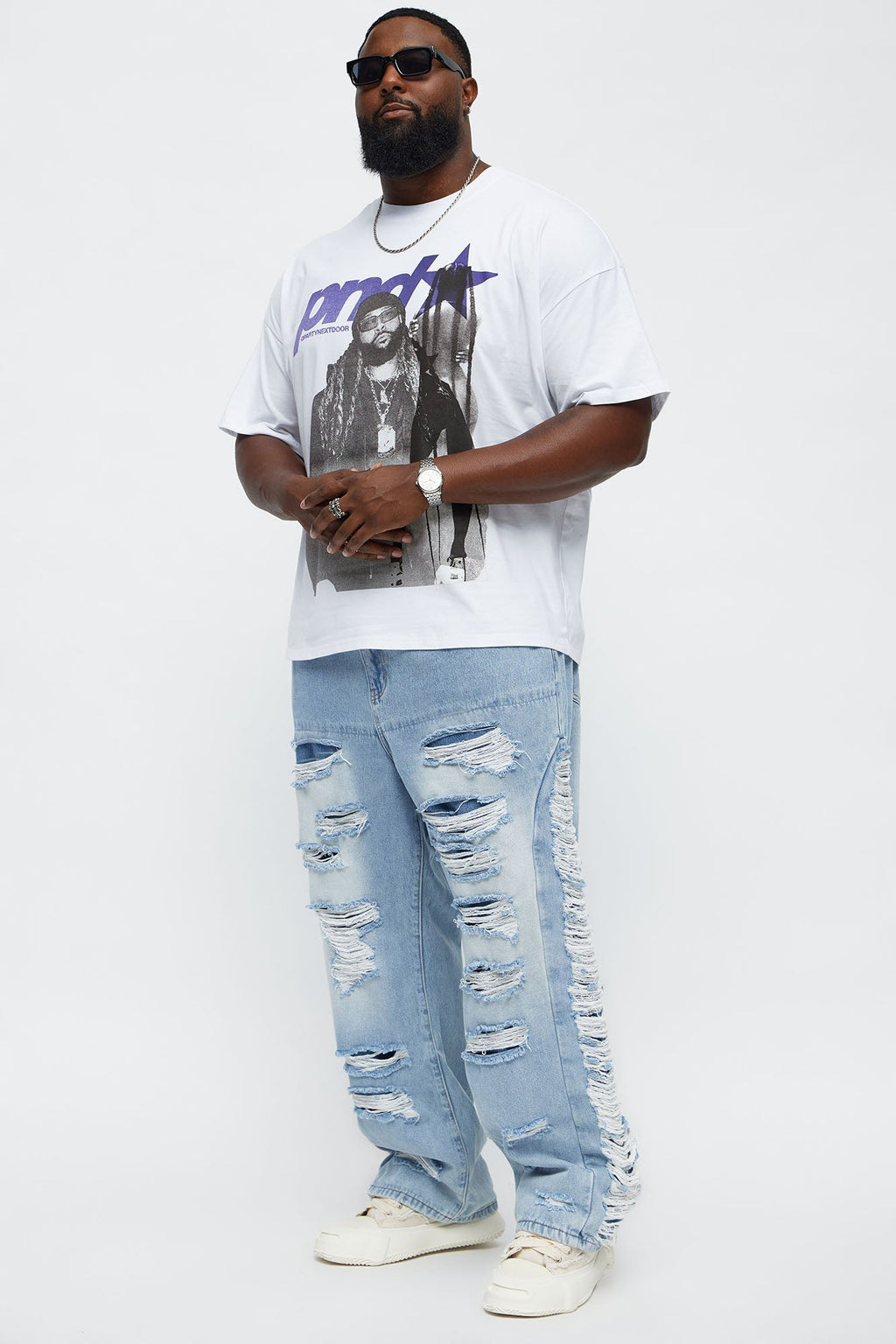 Baggy Busy In These Streets Destroyed Jeans - Light Blue Wash