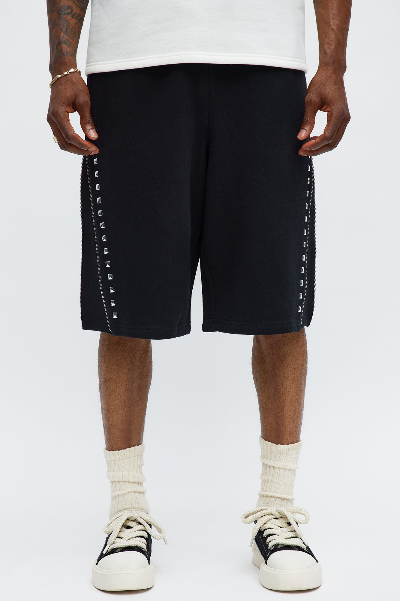 Tyson Baggy Sleaze Studded Shorts - Black