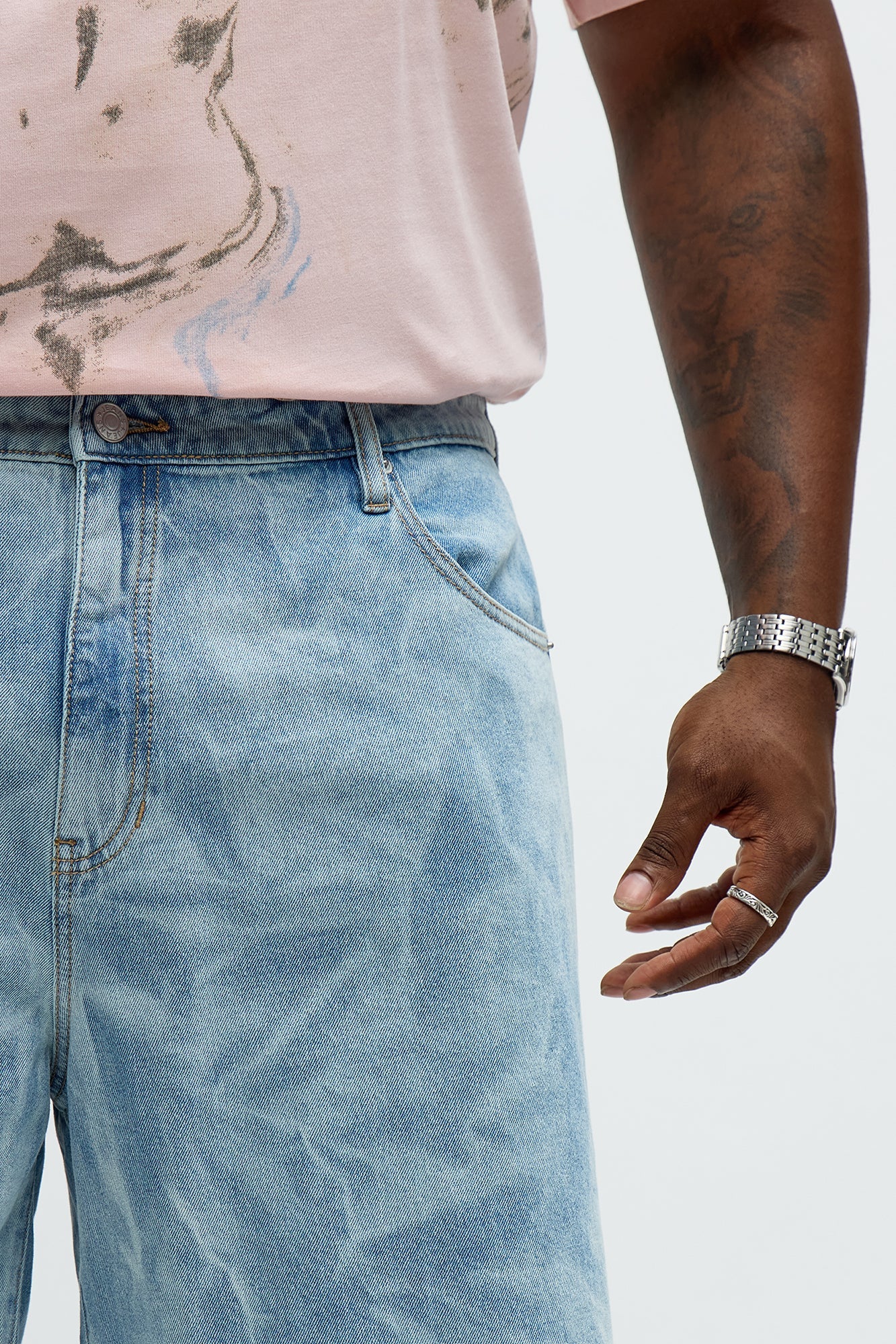 Relaxed Get You There Denim Shorts - Light Blue Wash