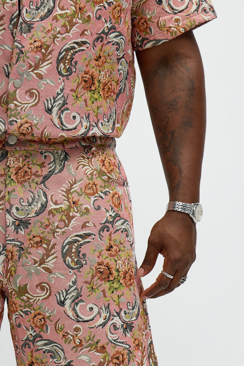 Relaxed Rose Pattern Tapestry Short  - Pink/combo