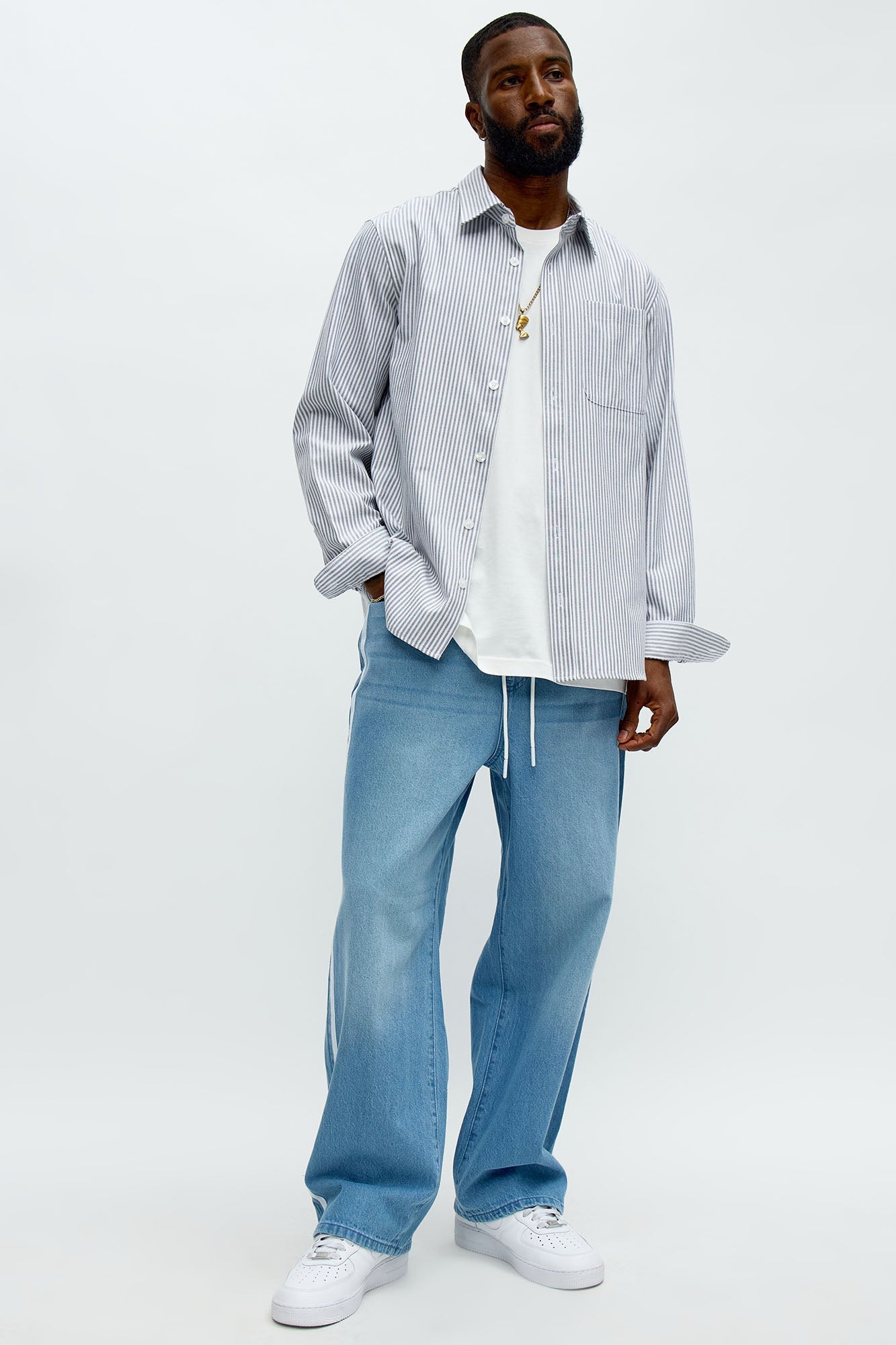 Running These Streets Baggy Jeans - Light Blue Wash