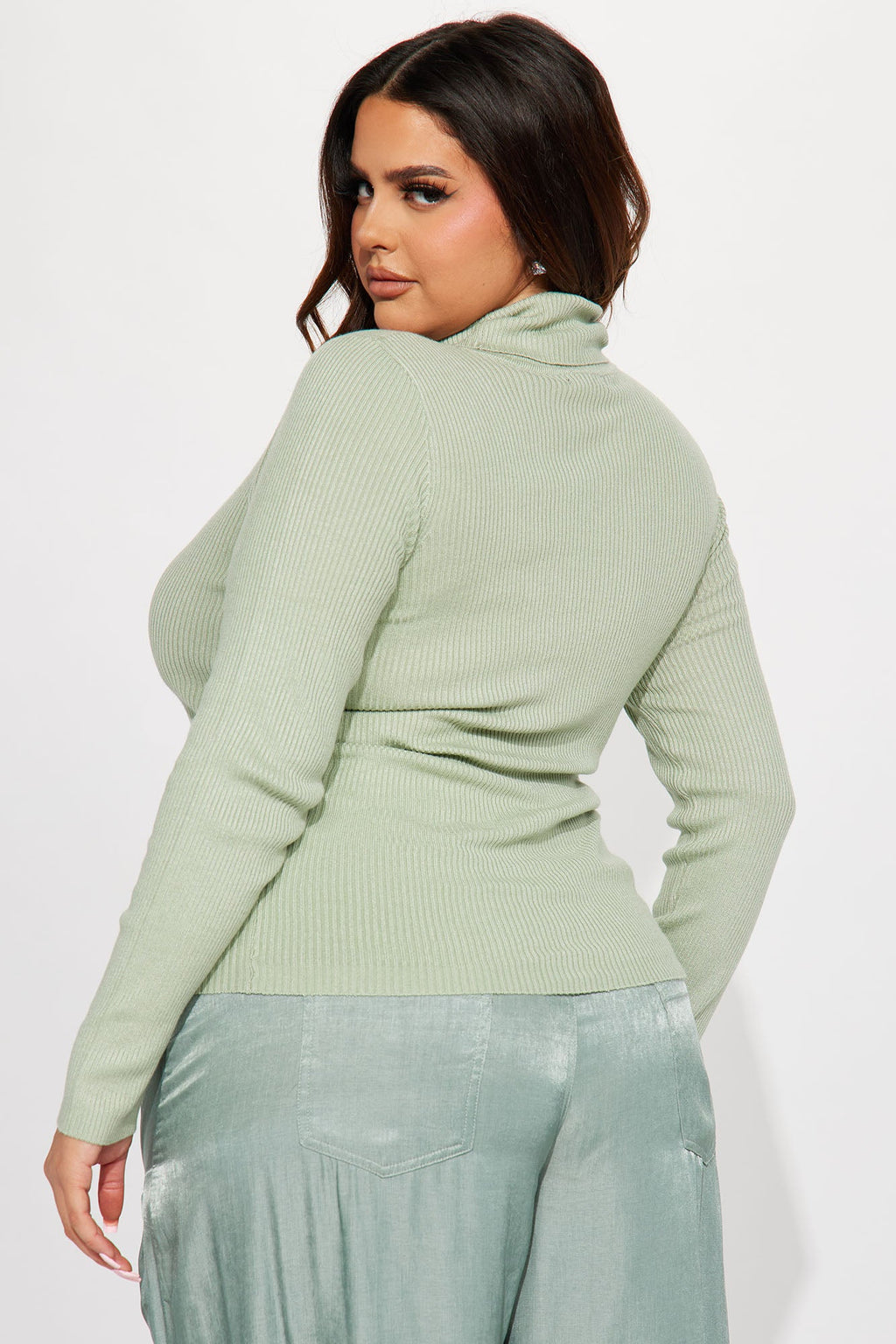 Tara Turtle Neck Sweater - Sage