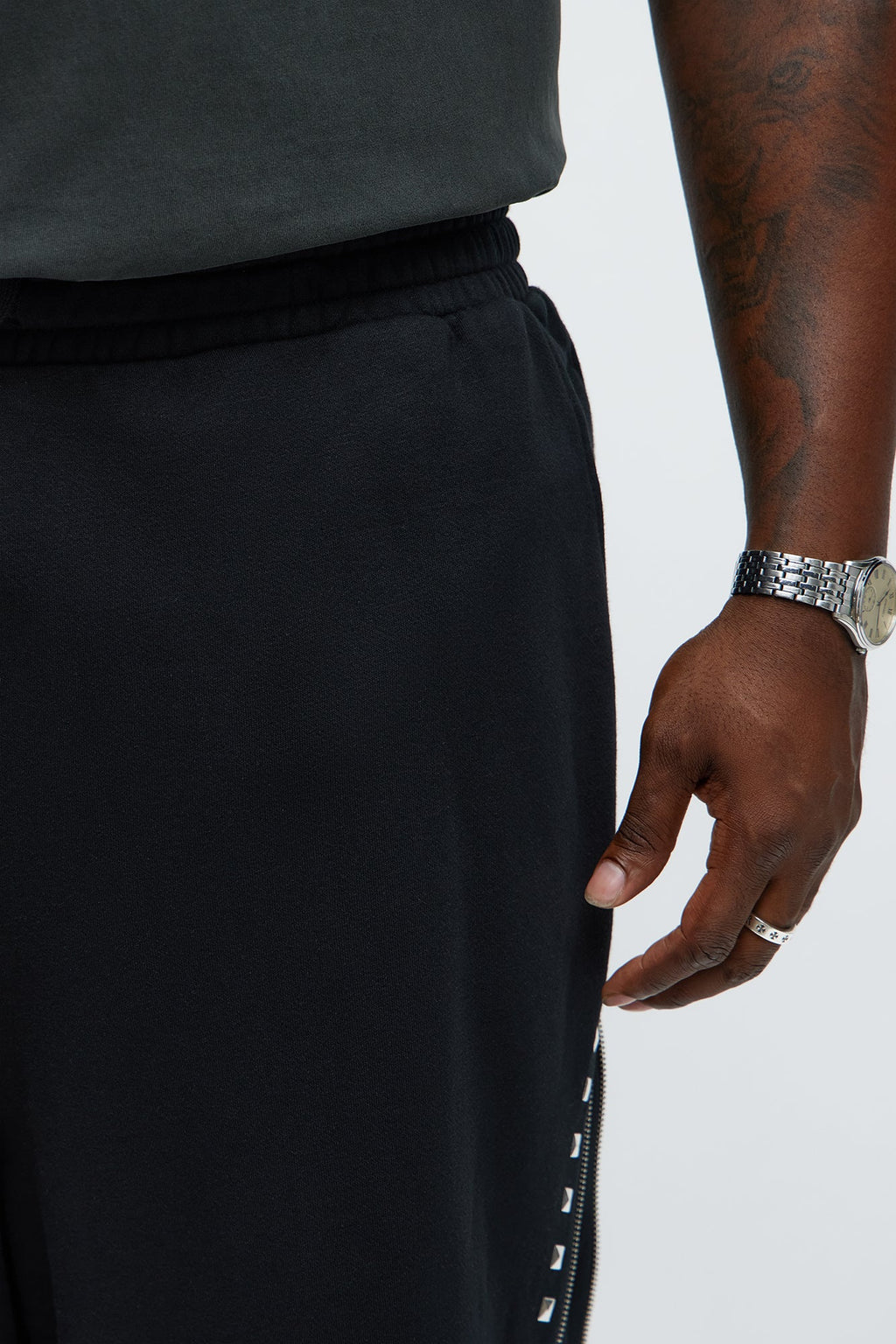 Tyson Baggy Sleaze Studded Shorts - Black