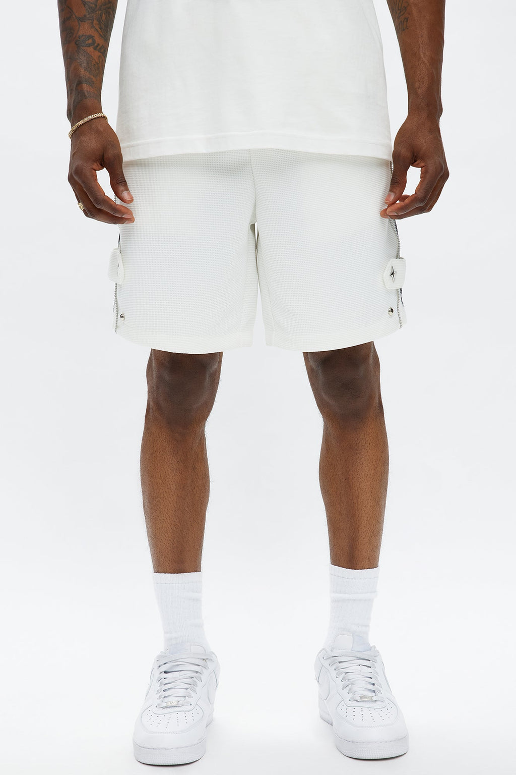 Relaxed Bright Stars Shorts - White