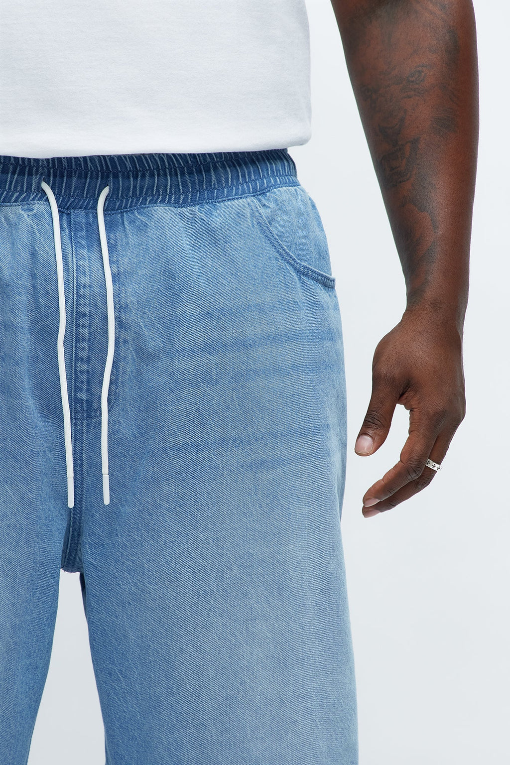 Running These Streets Baggy Jeans - Light Blue Wash
