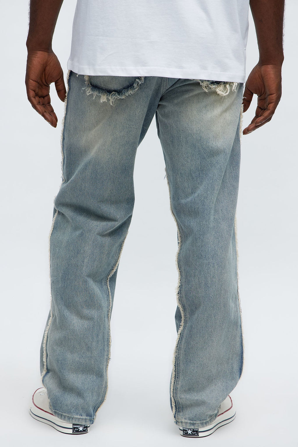 Relaxed Straight Lowkey That Fray Jeans - Vintage Blue Wash