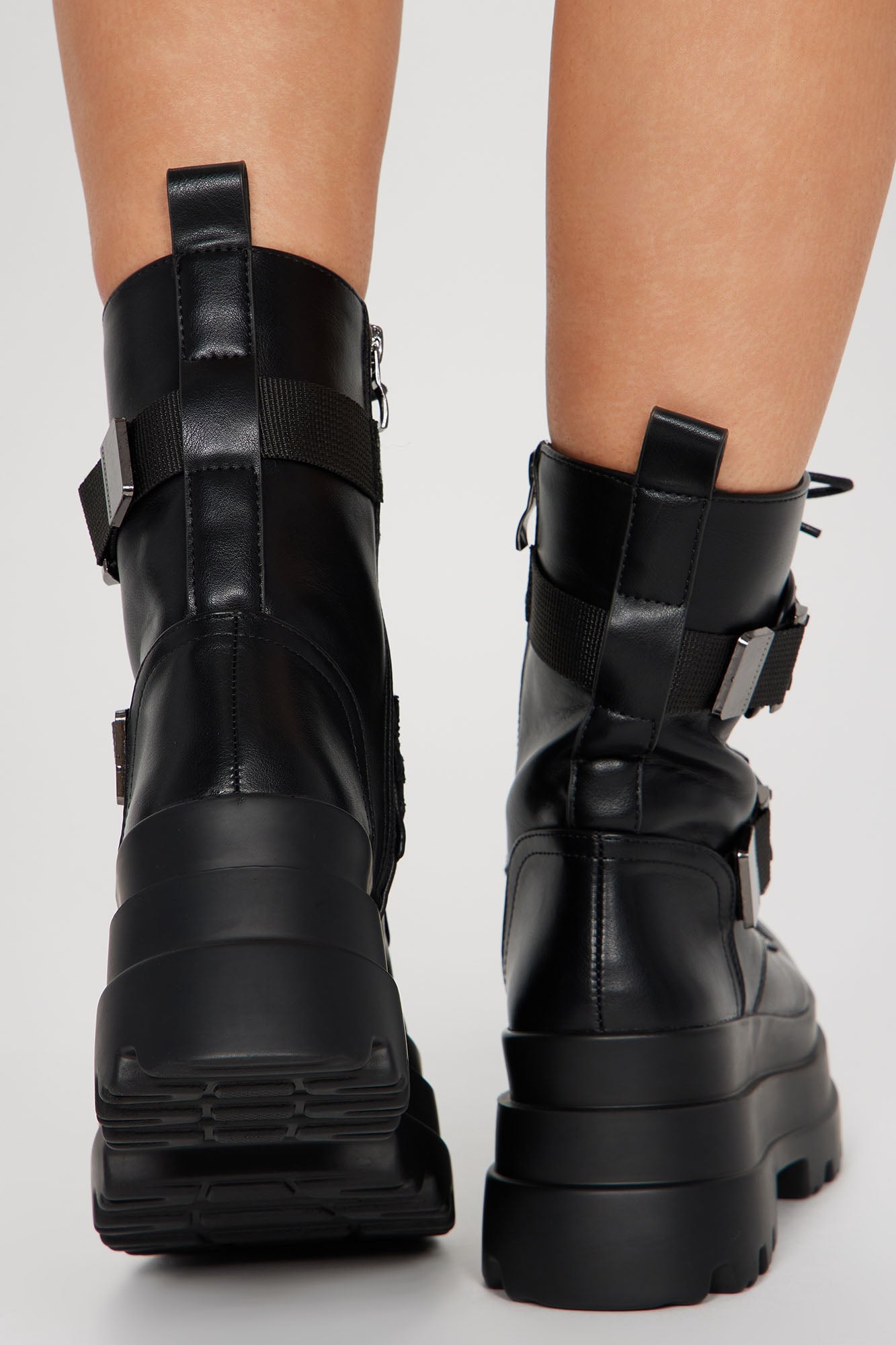 Most Daring Platform Combat Boots - Black