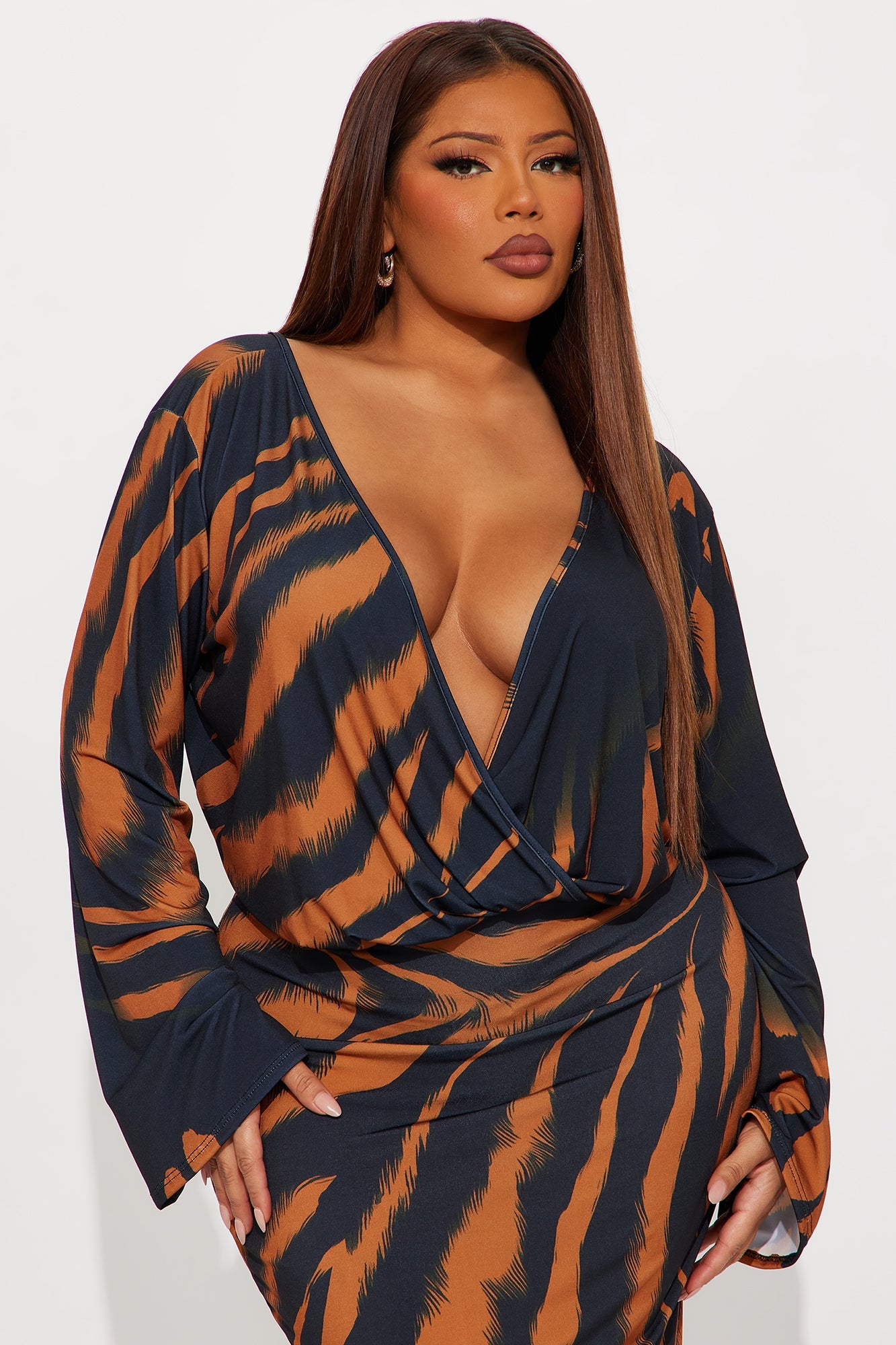 After Hours Backless Maxi Dress - Black/combo