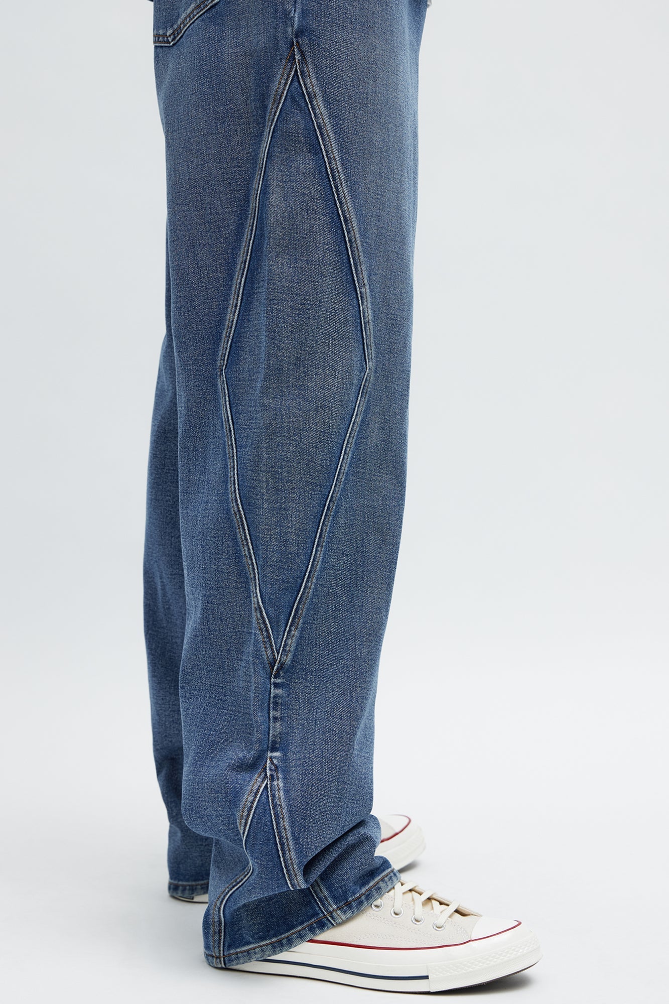 Baggy Faded Paneled Jeans - Medium Blue Wash