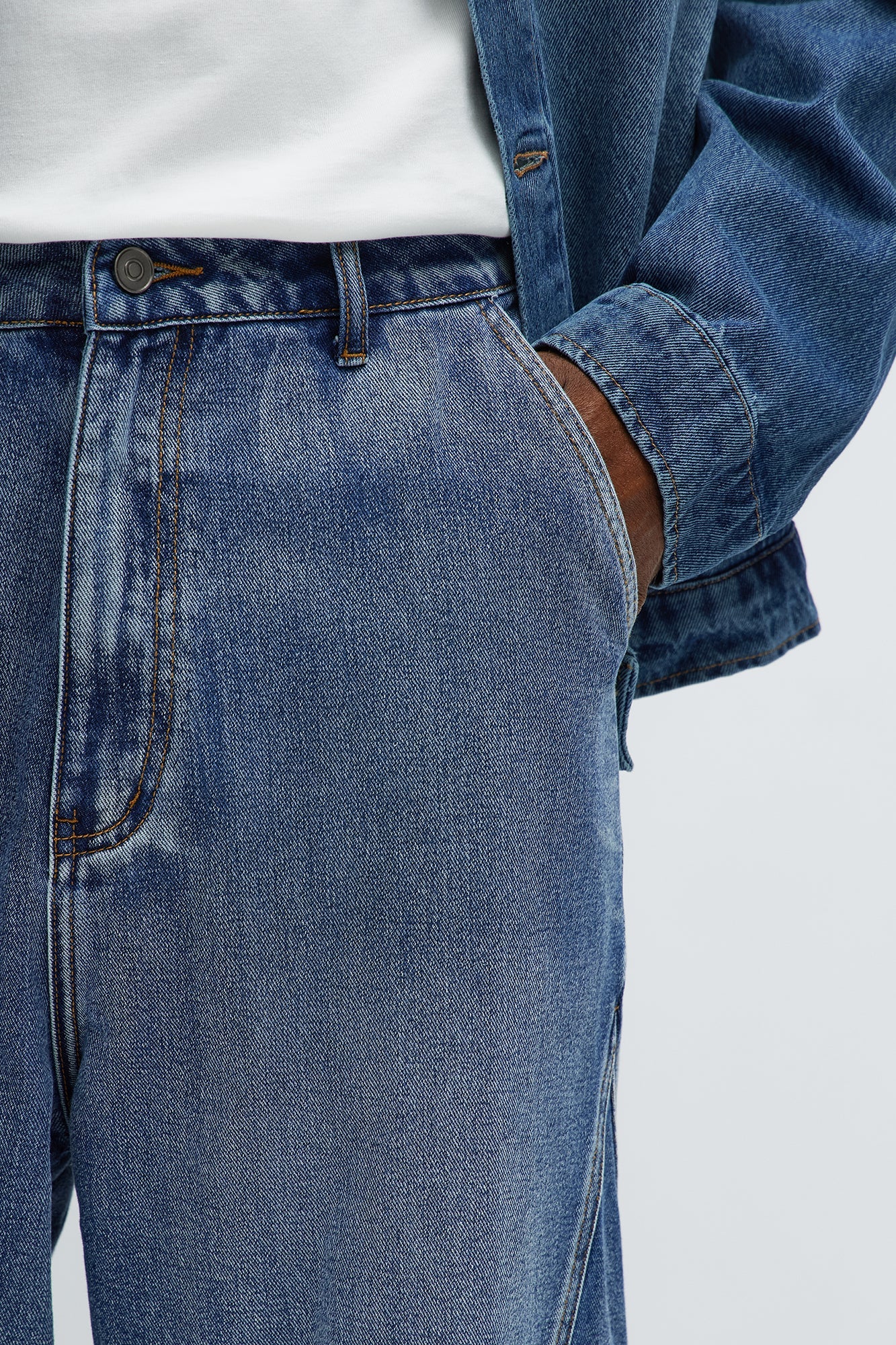 Baggy Faded Paneled Jeans - Medium Blue Wash