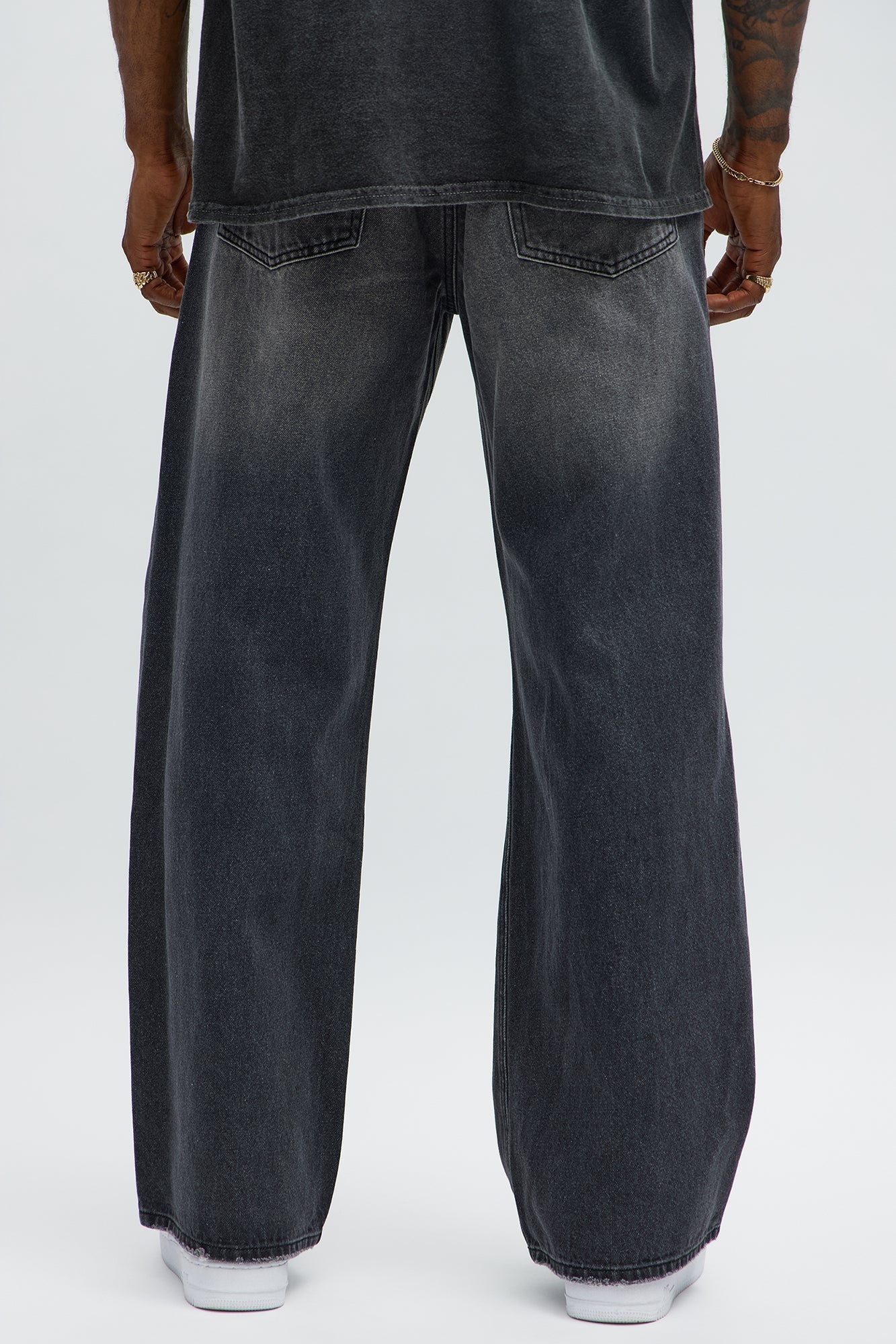 Baggy Putting In Work Ripped Jeans - Black Wash