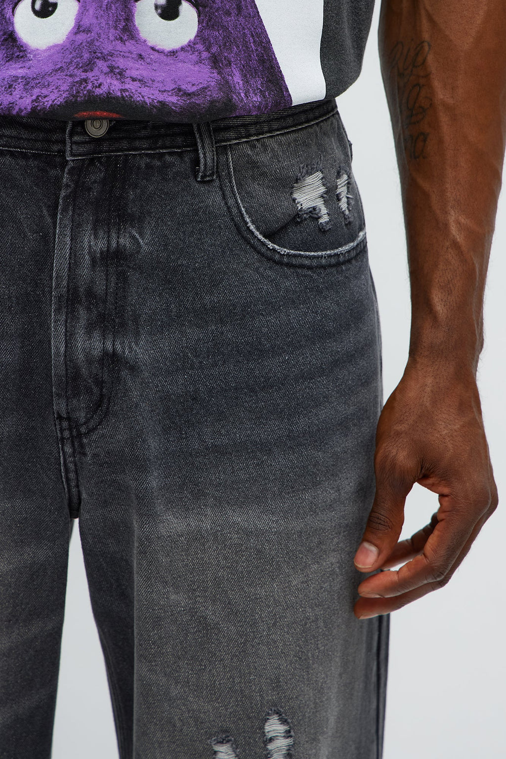 Baggy Putting In Work Ripped Jeans - Black Wash
