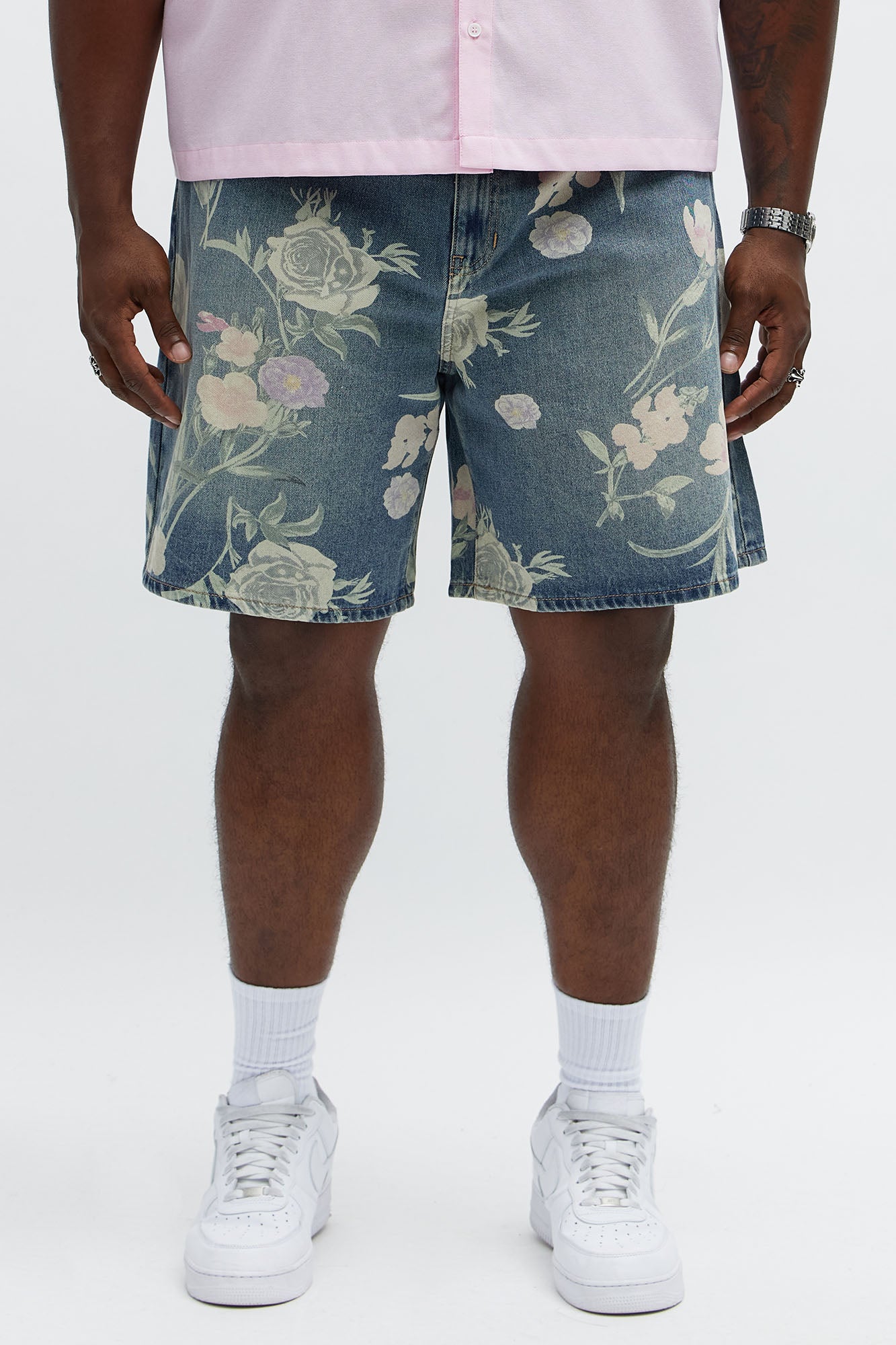 Relaxed Fallen Roses Denim Shorts - Medium Blue Wash