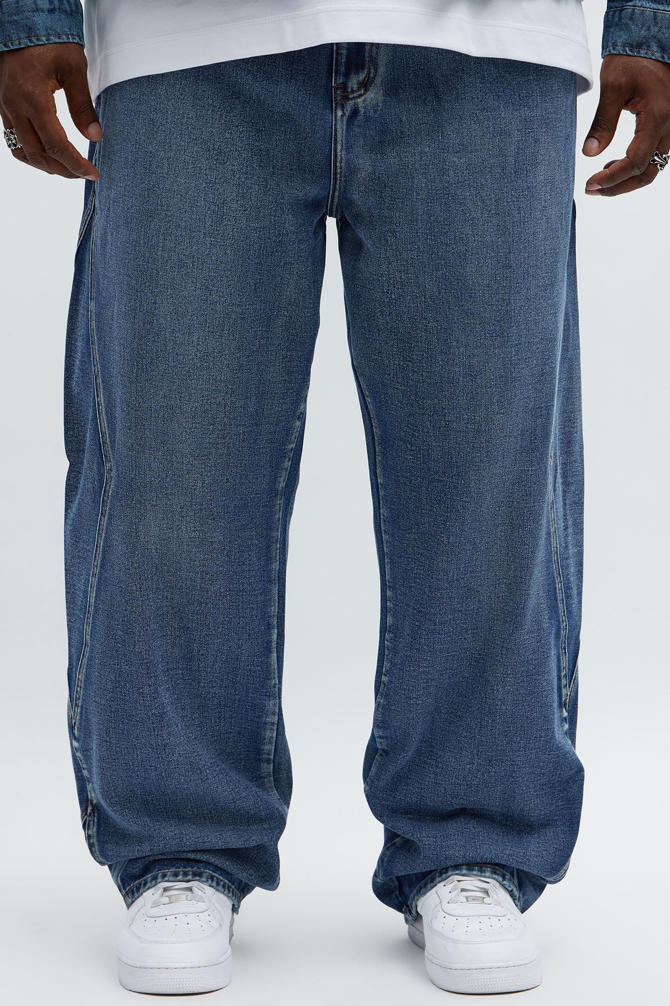 Baggy Faded Paneled Jeans - Medium Blue Wash