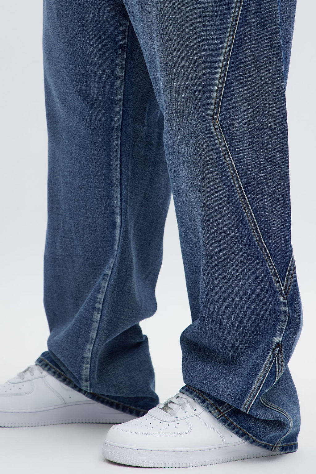 Baggy Faded Paneled Jeans - Medium Blue Wash