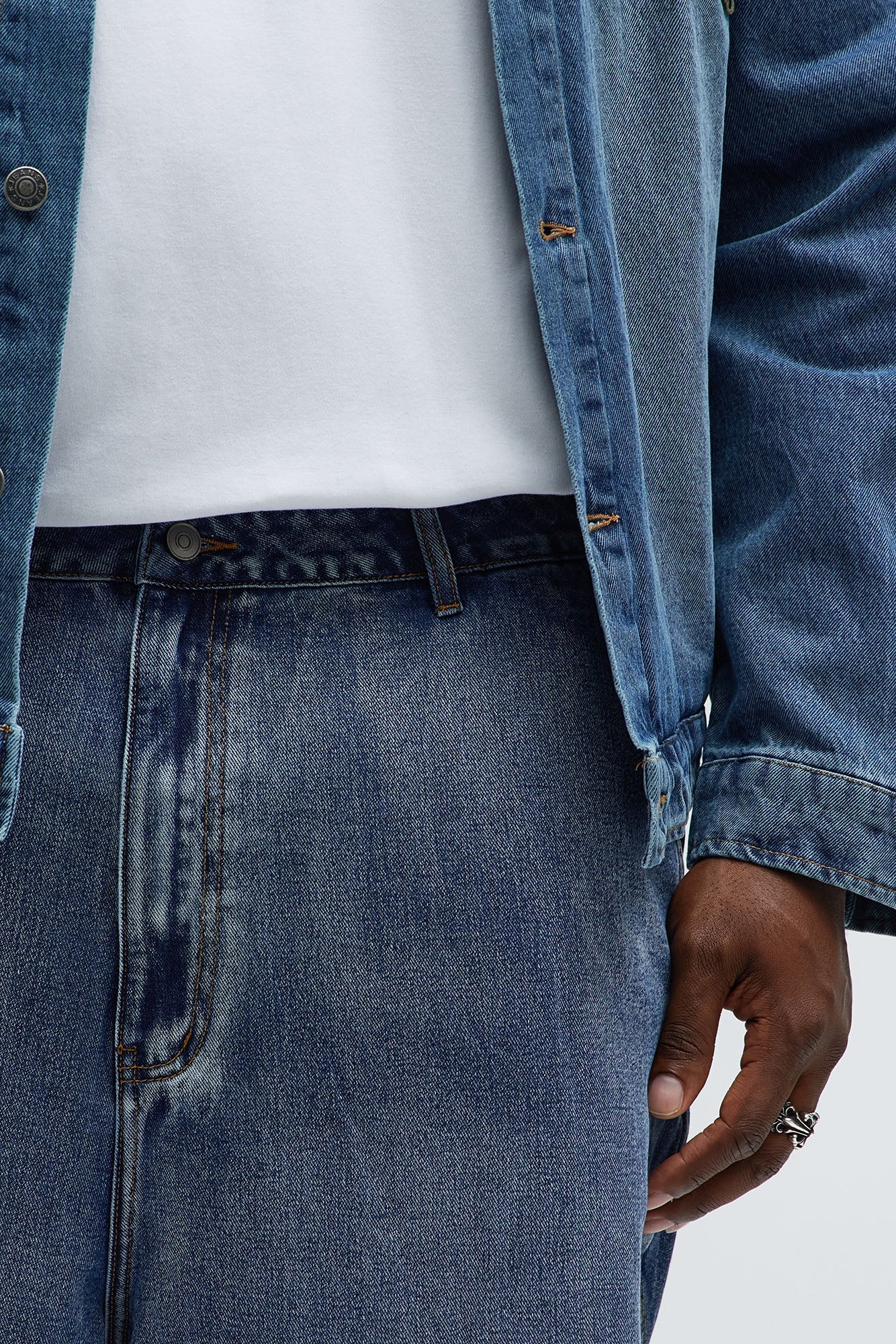 Baggy Faded Paneled Jeans - Medium Blue Wash