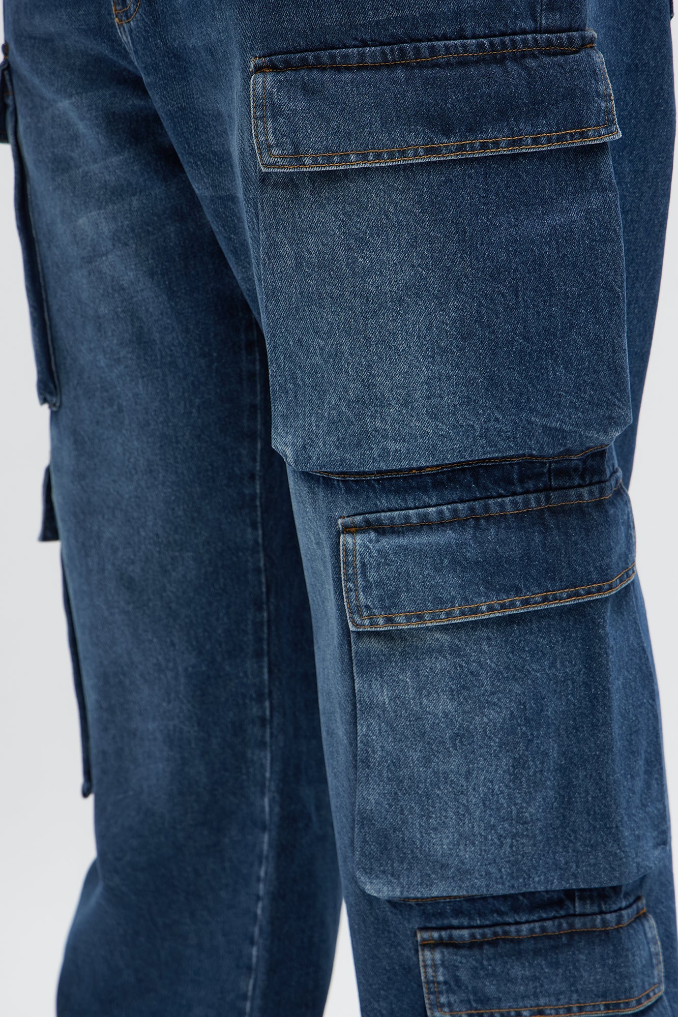 Straight Roo Cargo Jeans - Dark Wash