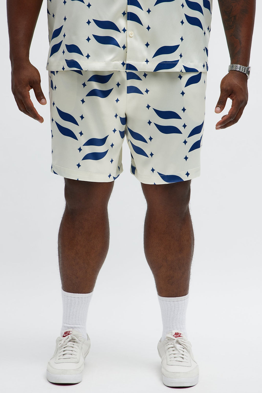 Relaxed Star Panel Short - Cream/combo