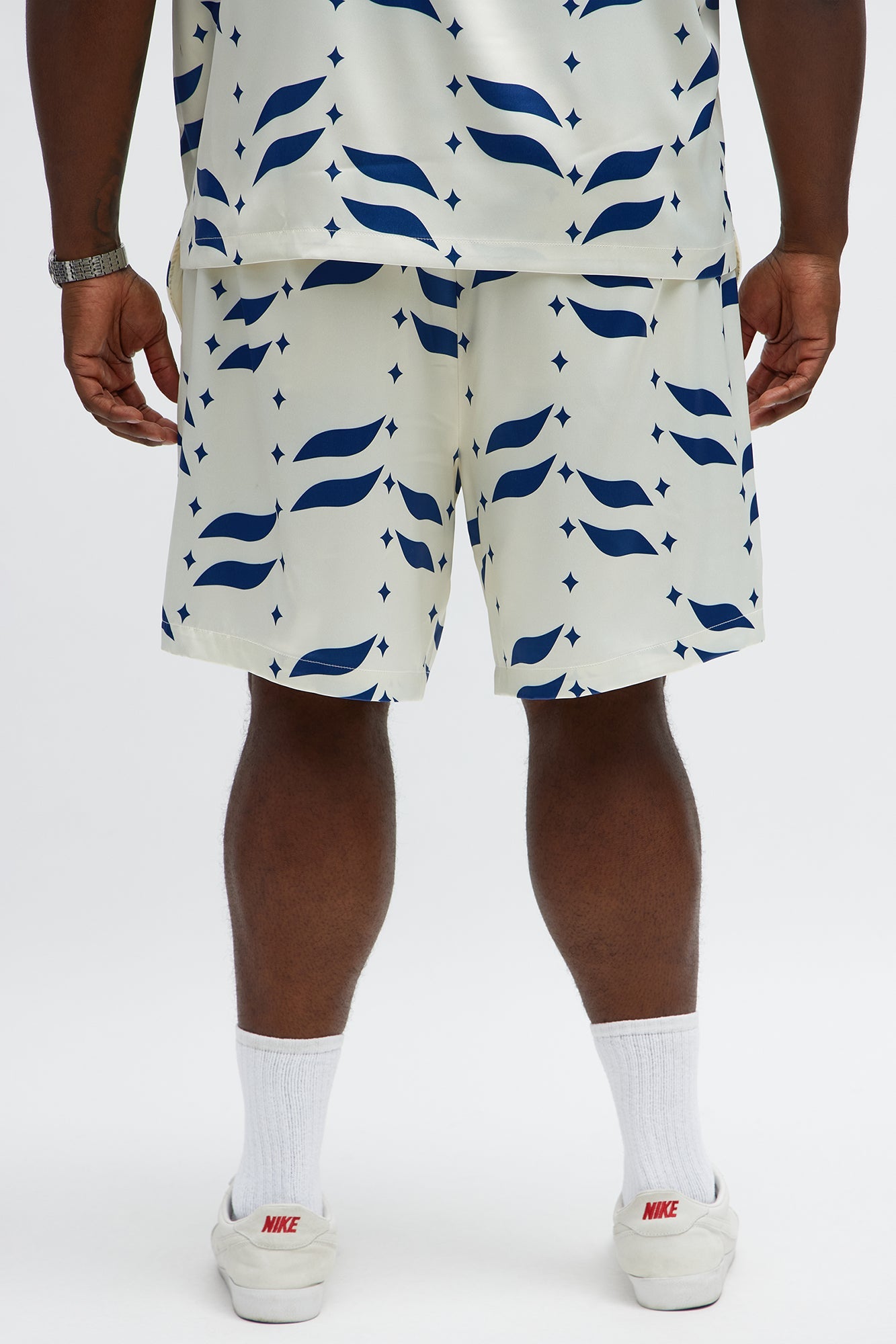 Relaxed Star Panel Short - Cream/combo