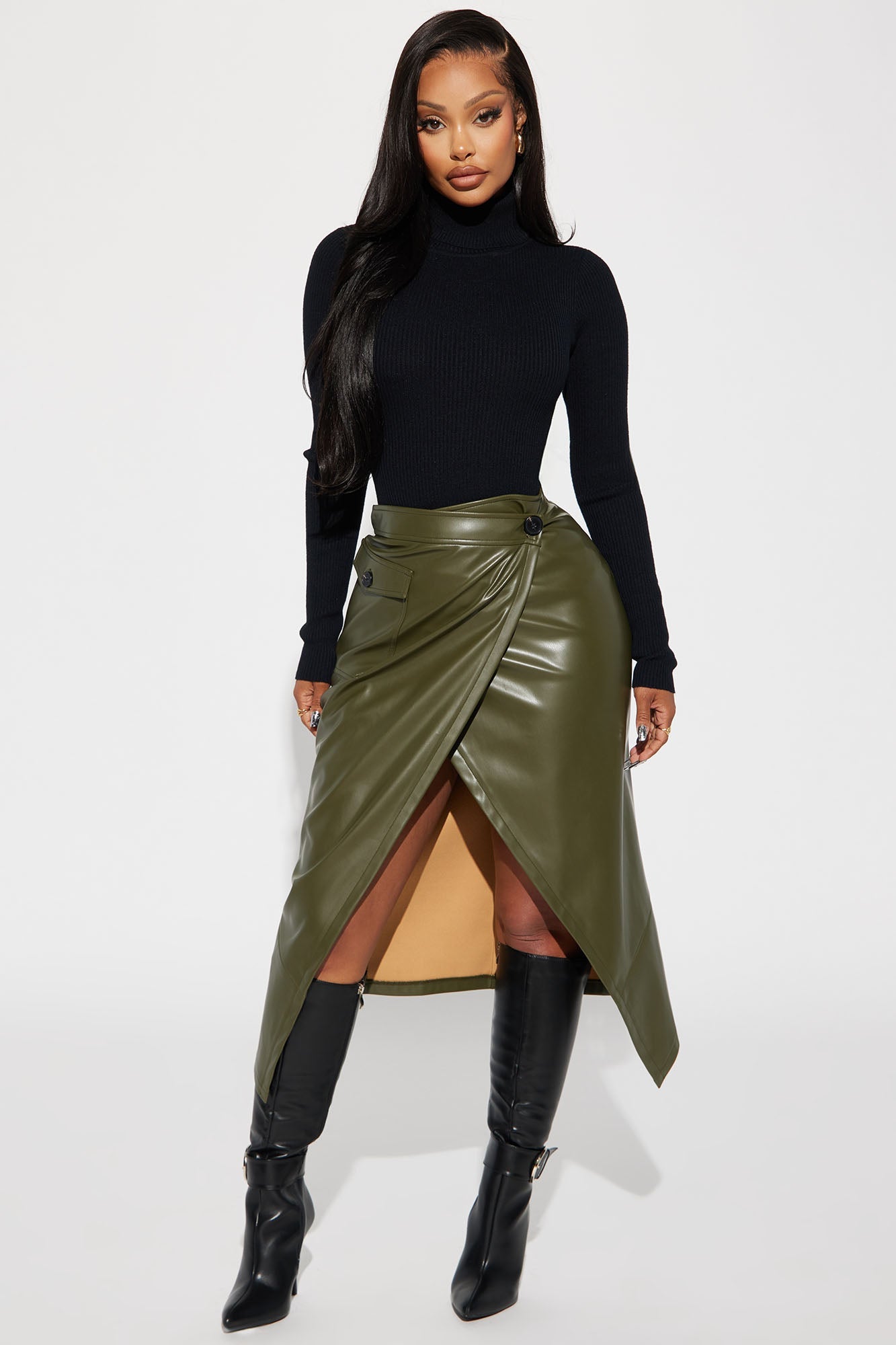 Brookside Turtleneck Sweater Top - Black
