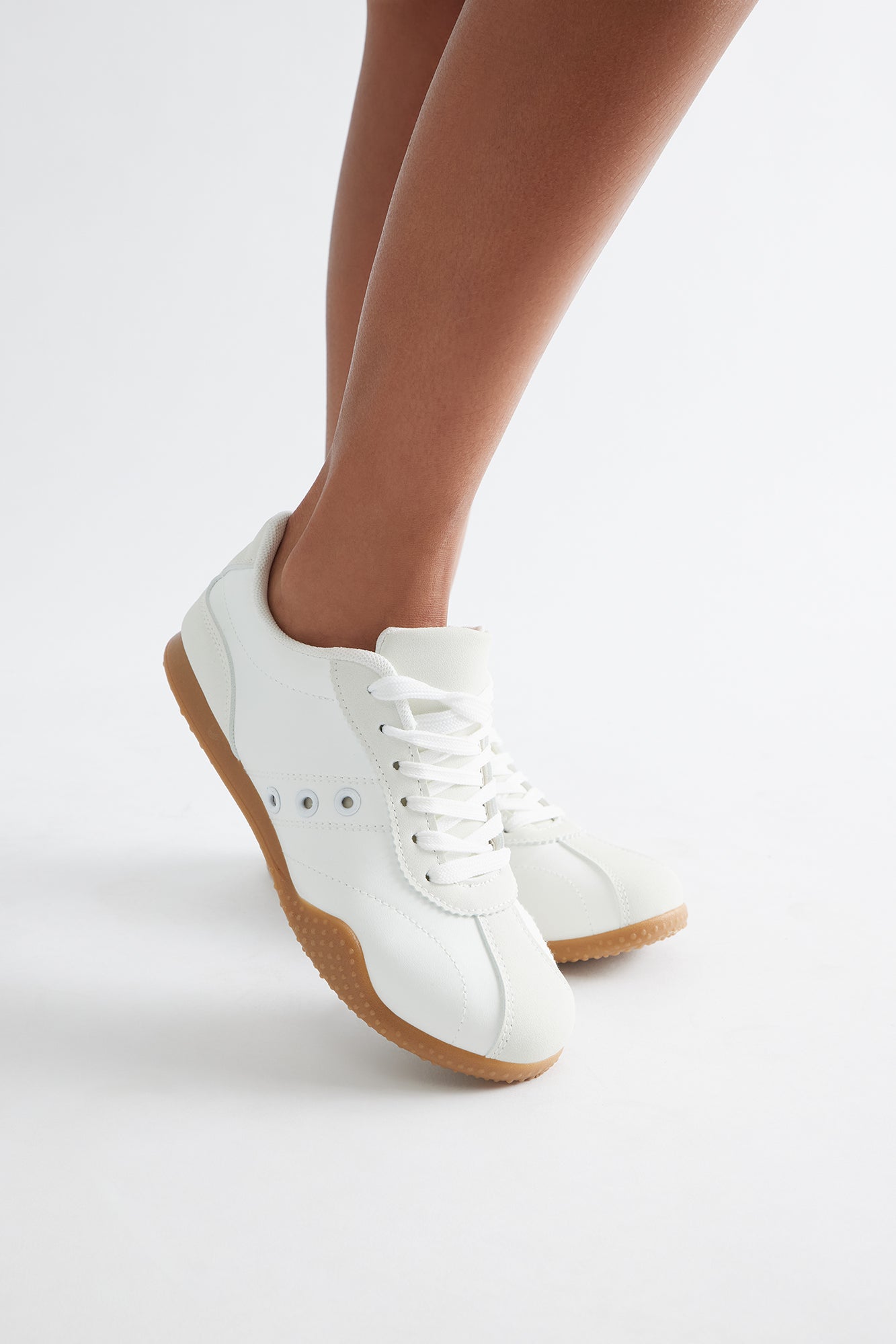 Sprint Low Top Sneakers - White