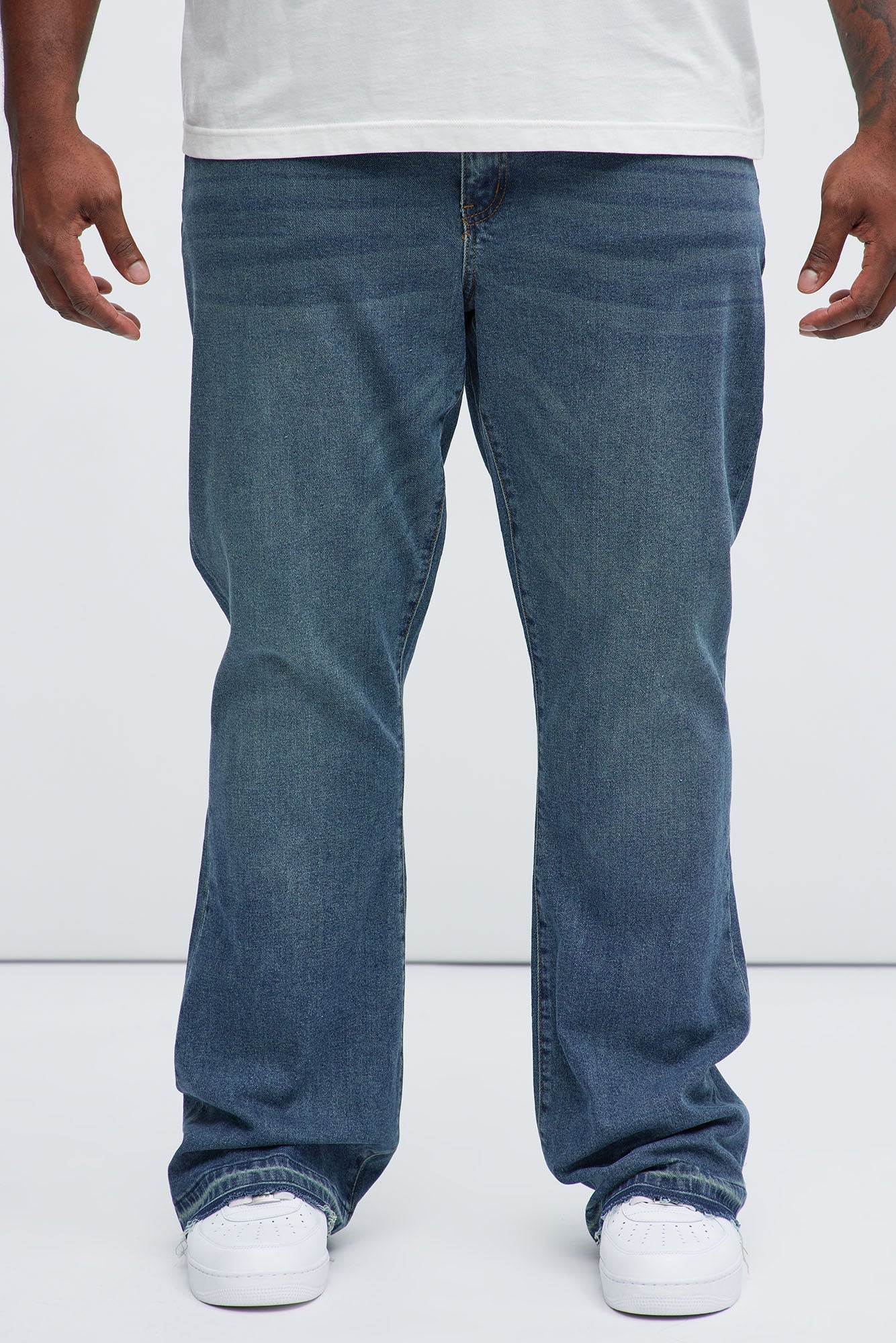 Cornell Slim Flare Jeans - Vintage Blue Wash