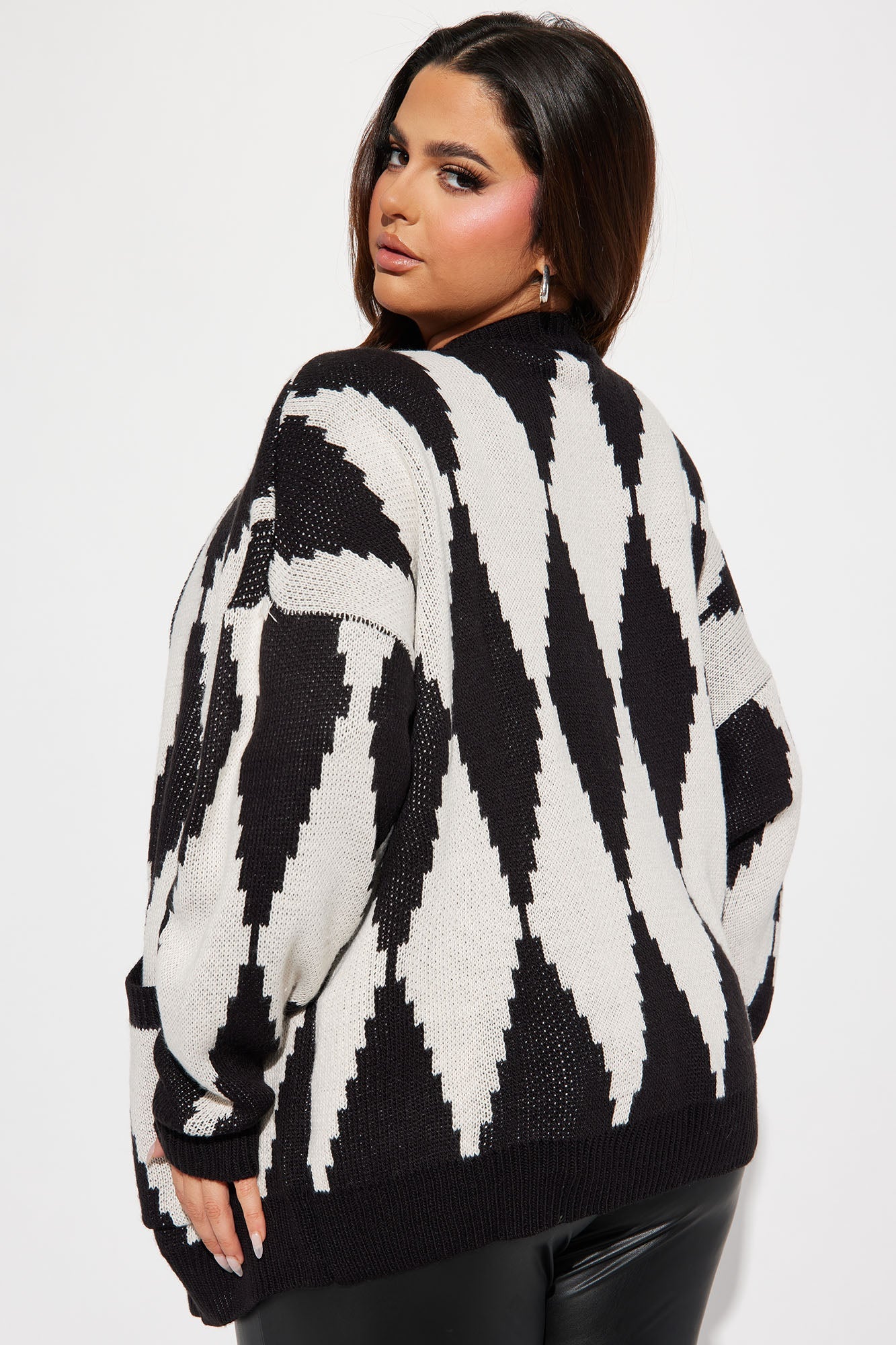 Masquerade Diamond Jacquard Cardigan - Black/combo