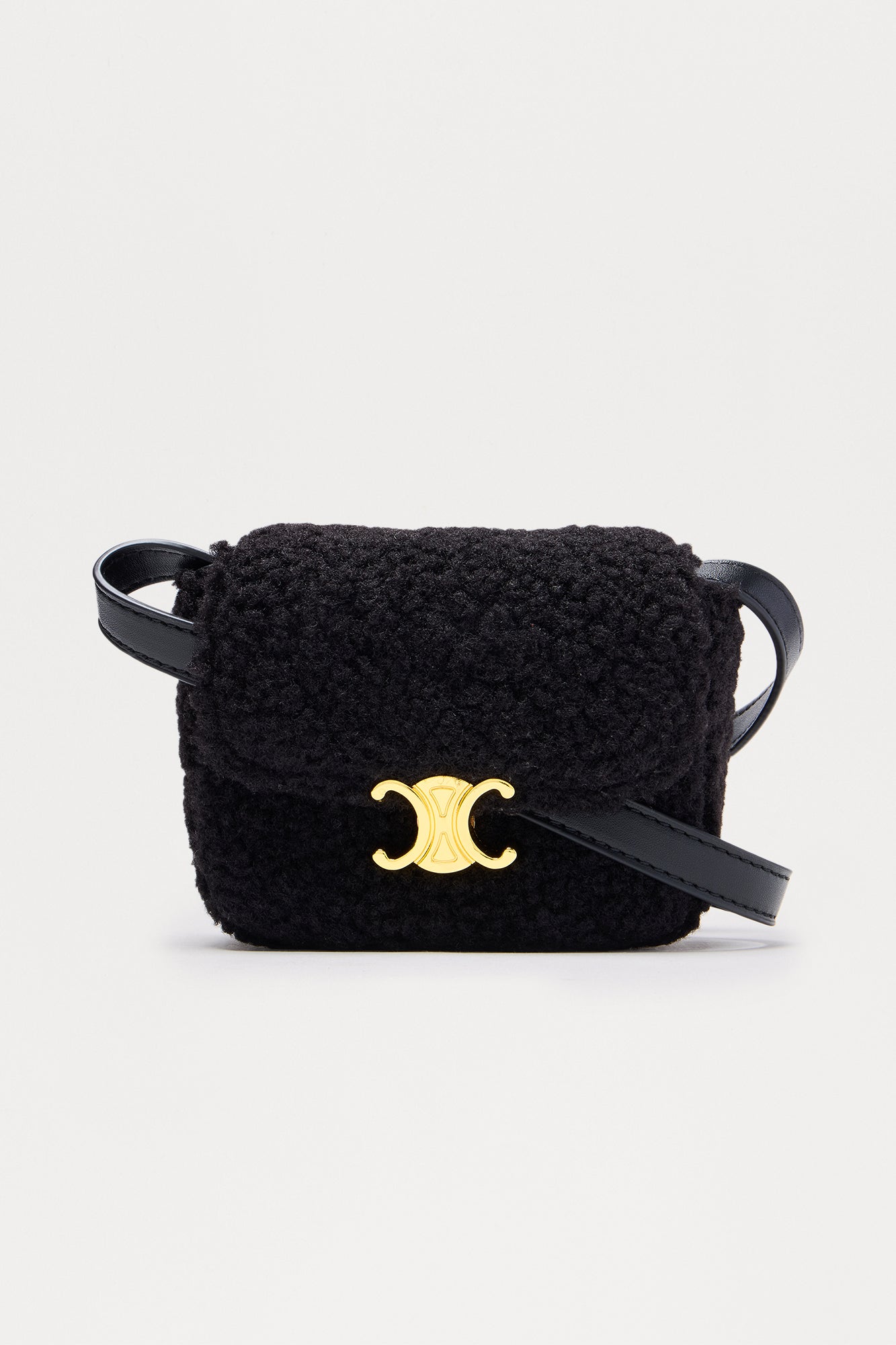 Cozy Carry Sherpa Crossbody Handbag - Black 
