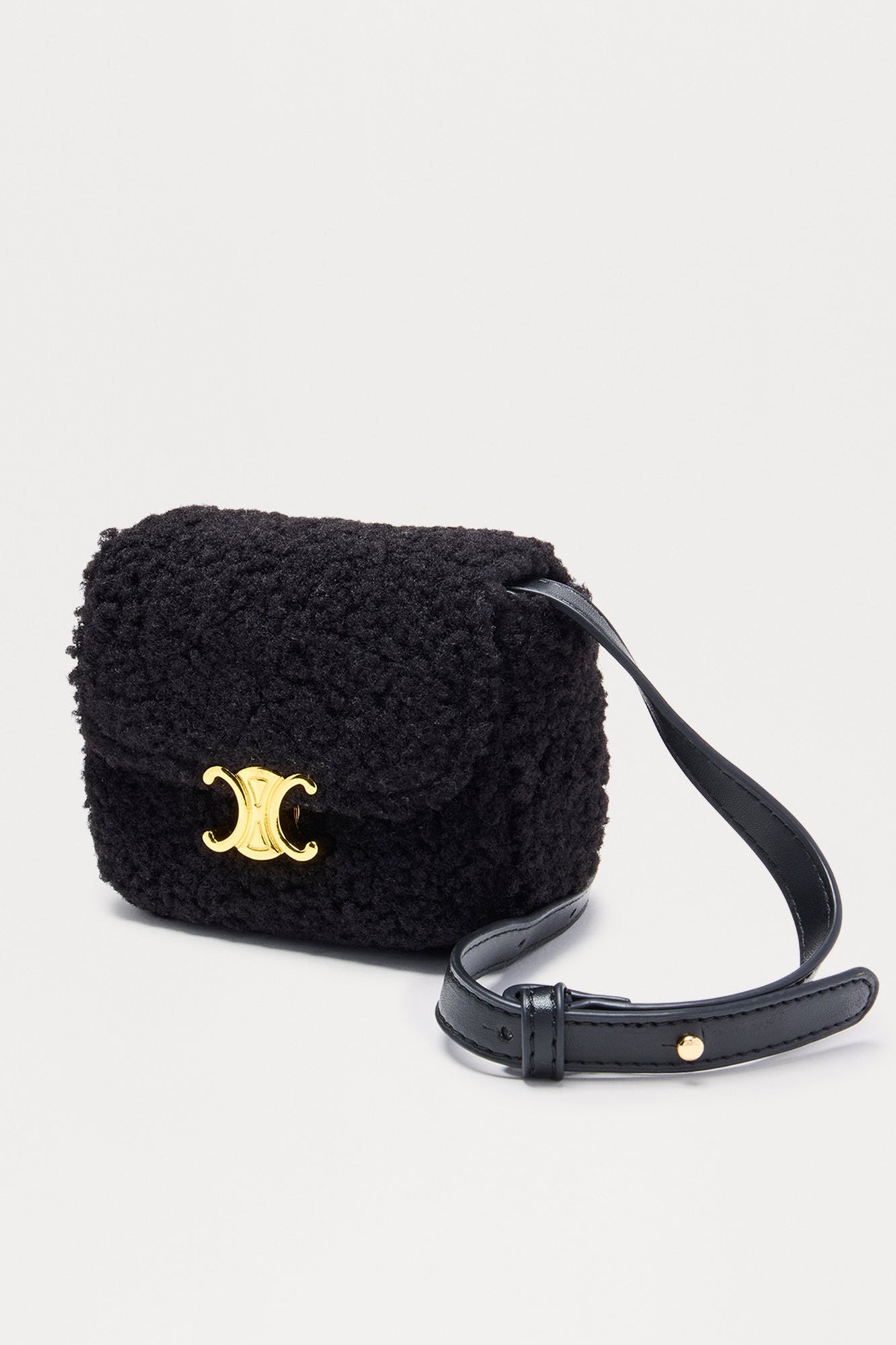 Cozy Carry Sherpa Crossbody Handbag - Black 
