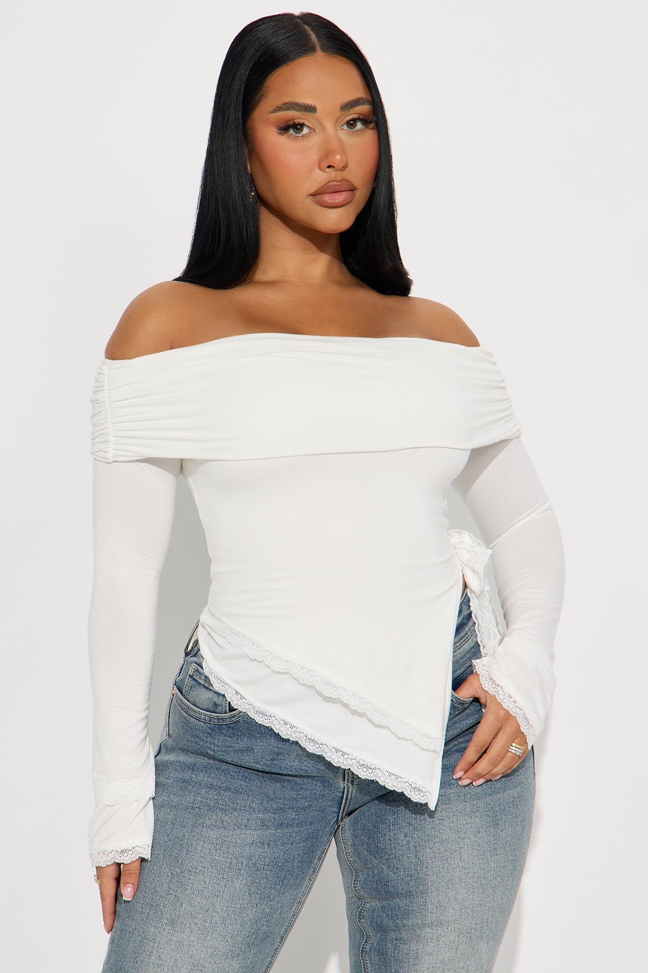 Minnie Asymmetrical Off Shoulder Top - Off White