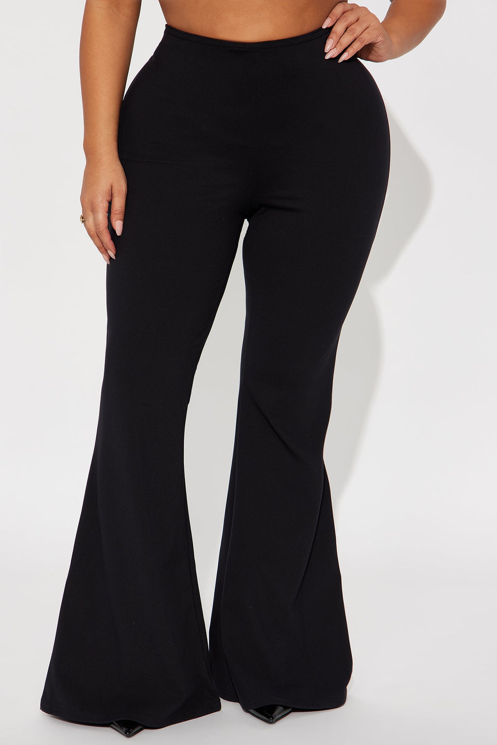 A Little Too Late Mid Rise Flare Pant 34 - Black