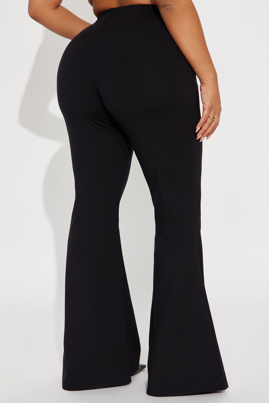 A Little Too Late Mid Rise Flare Pant 34 - Black
