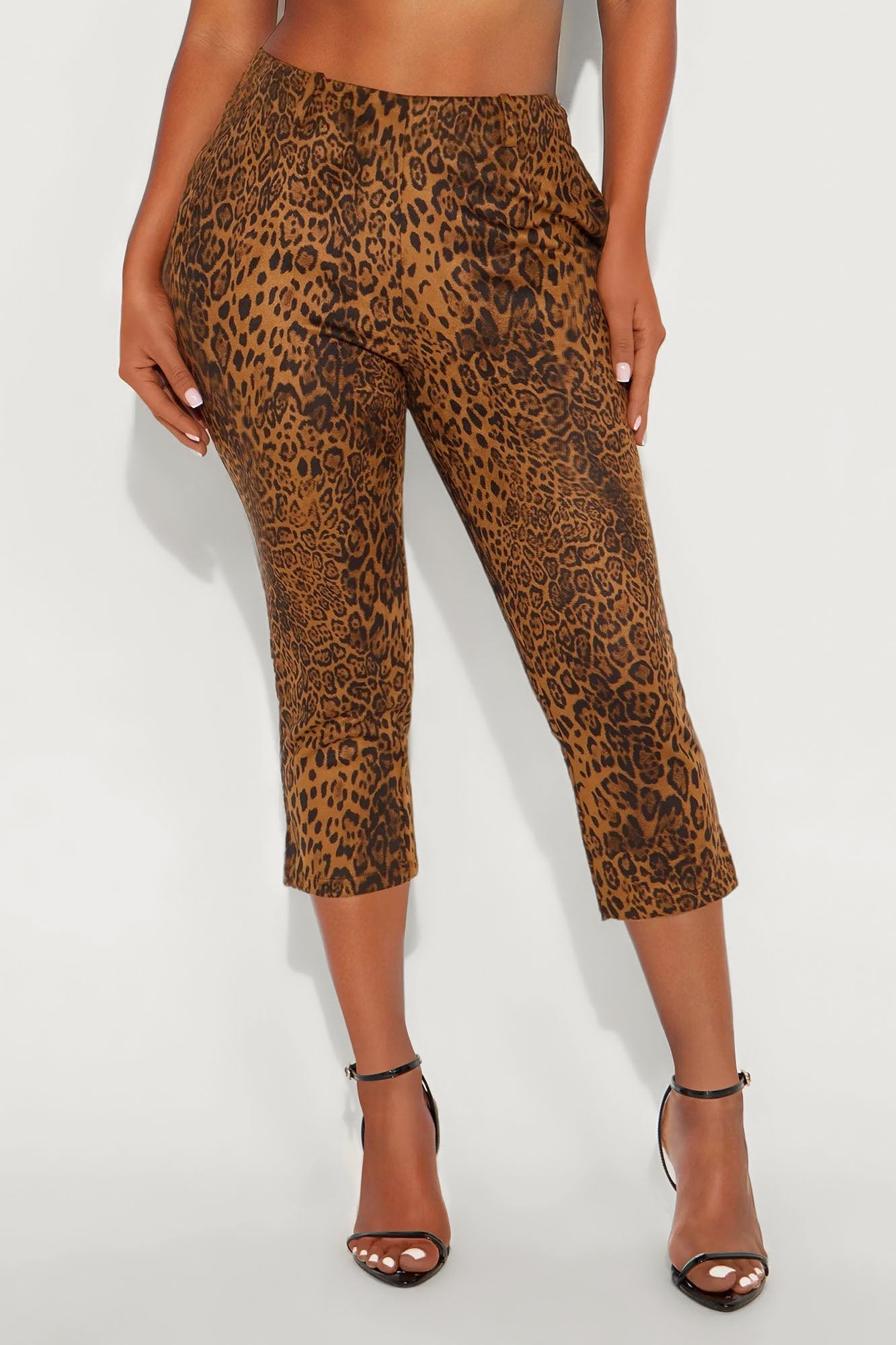 Simply Yours Faux Suede Leopard Capri Pant - Leopard