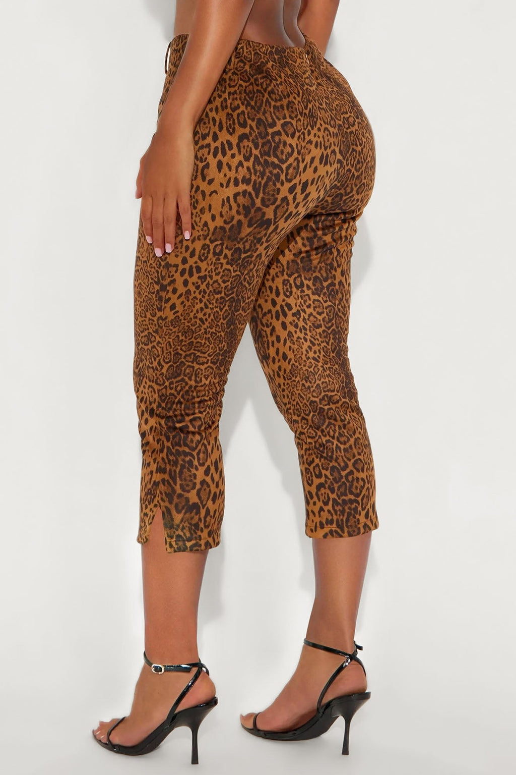 Simply Yours Faux Suede Leopard Capri Pant - Leopard