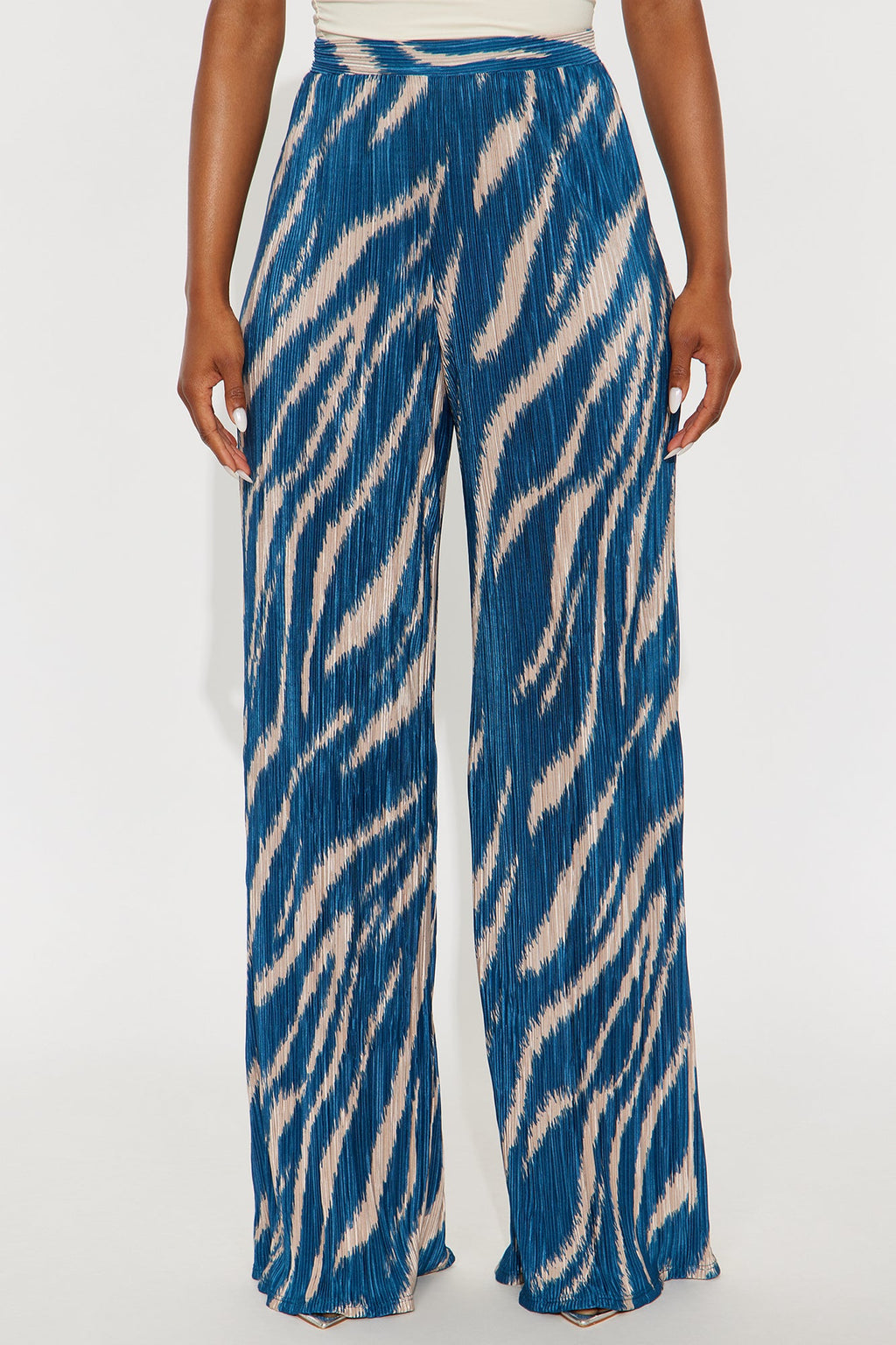 In The Tropics Plisse Wide Leg Pant 33″ - Blue/combo
