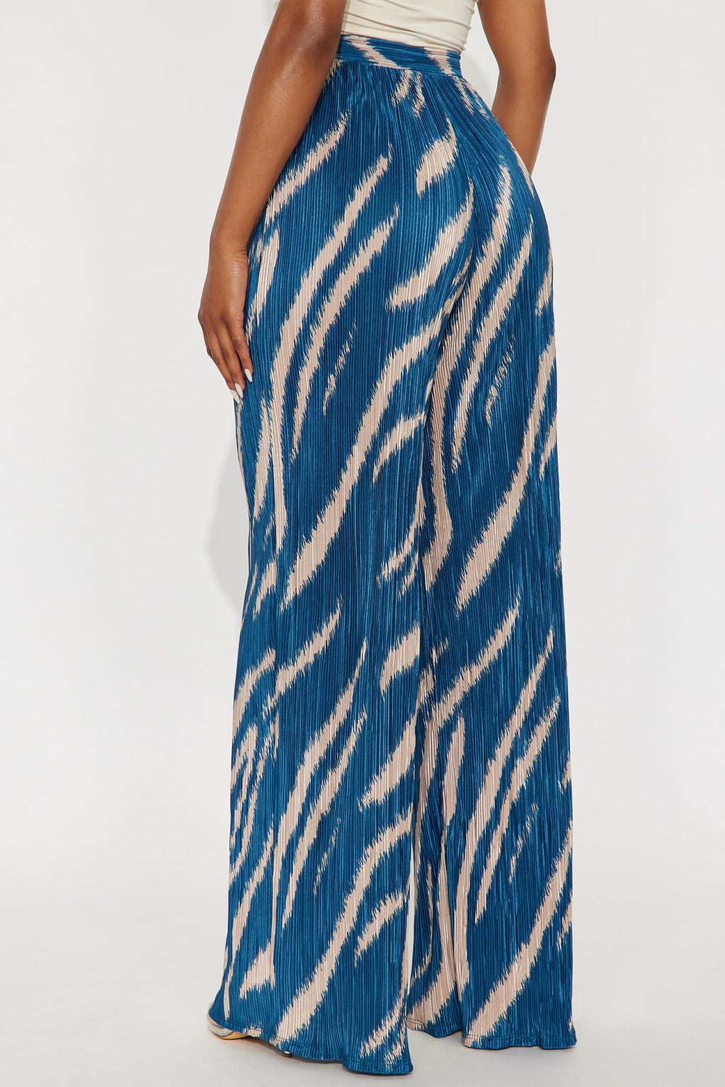 In The Tropics Plisse Wide Leg Pant 33″ - Blue/combo