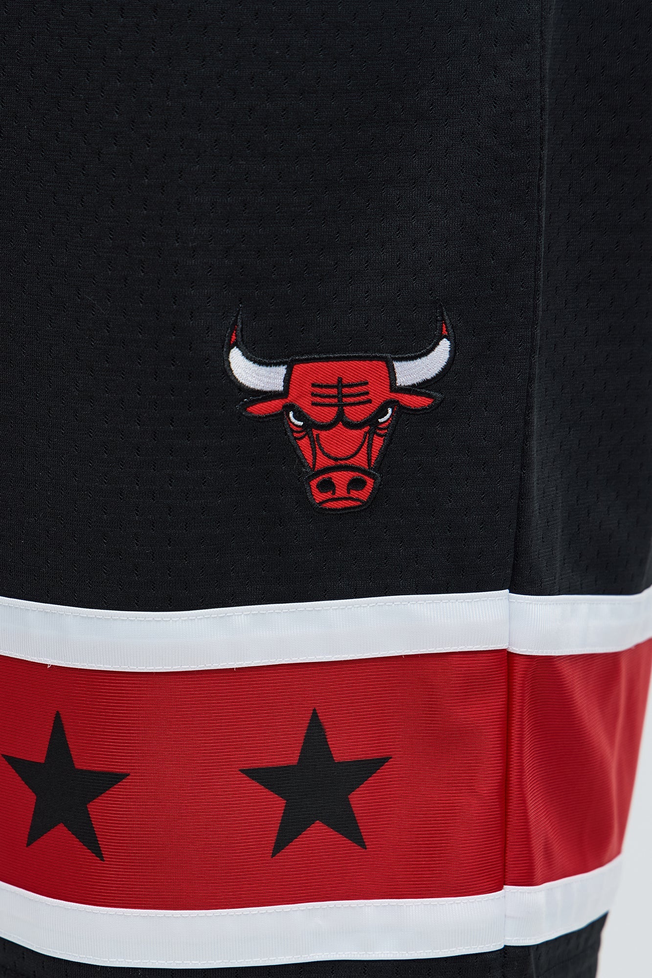Bulls Believe The Hype Relaxed Shorts - Black