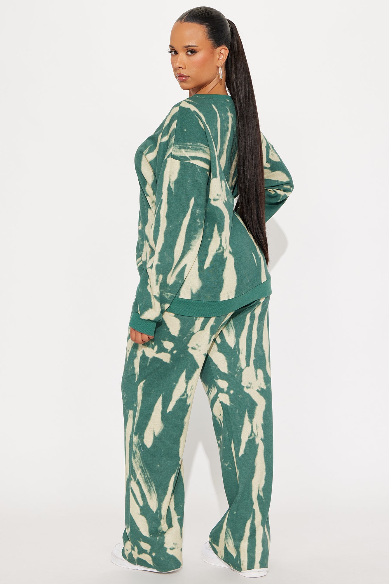 Society Ties Fleece Pant Set - Green/combo