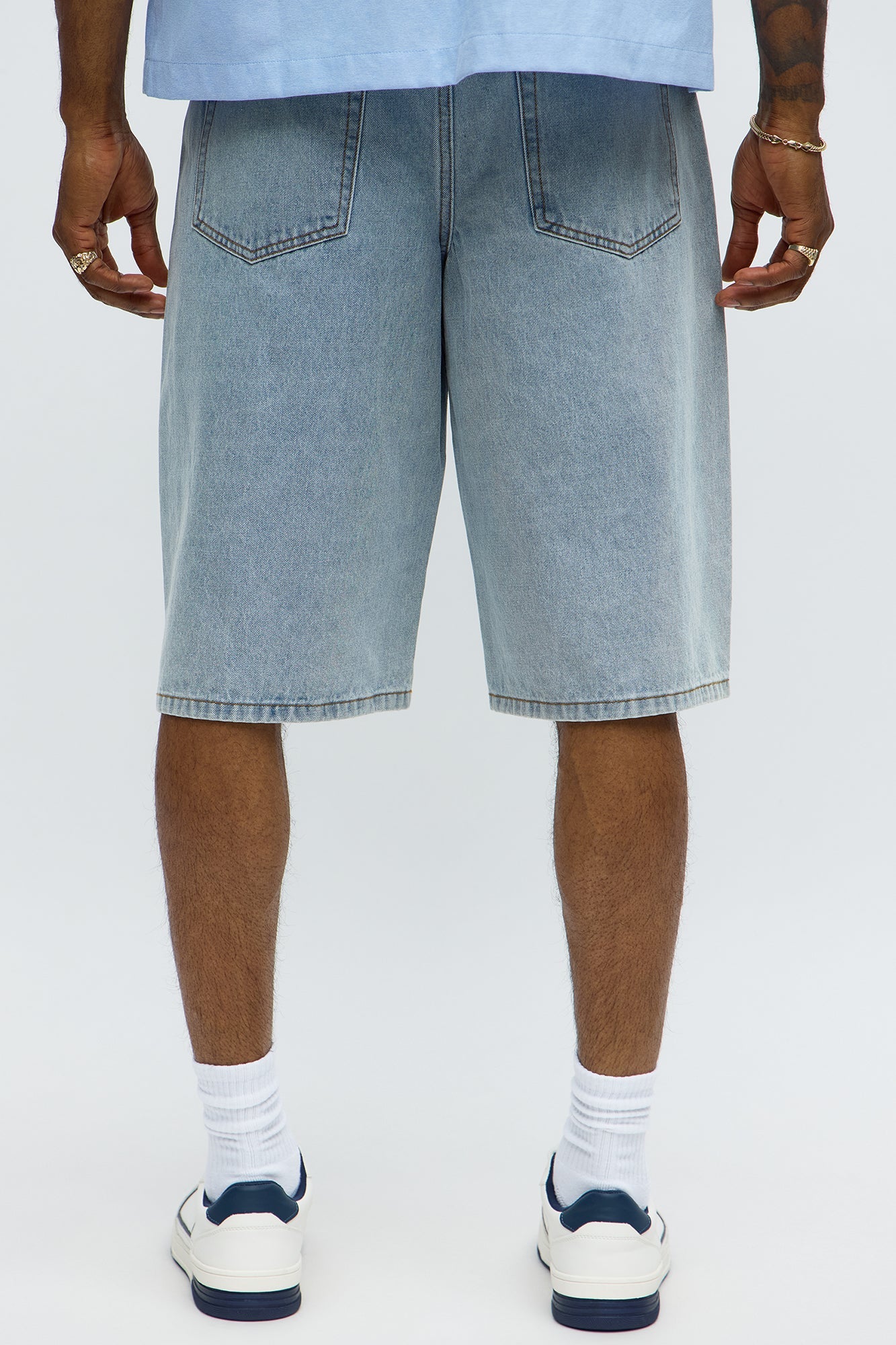 Baggy Pearls Along The Side Denim Short - Light Wash