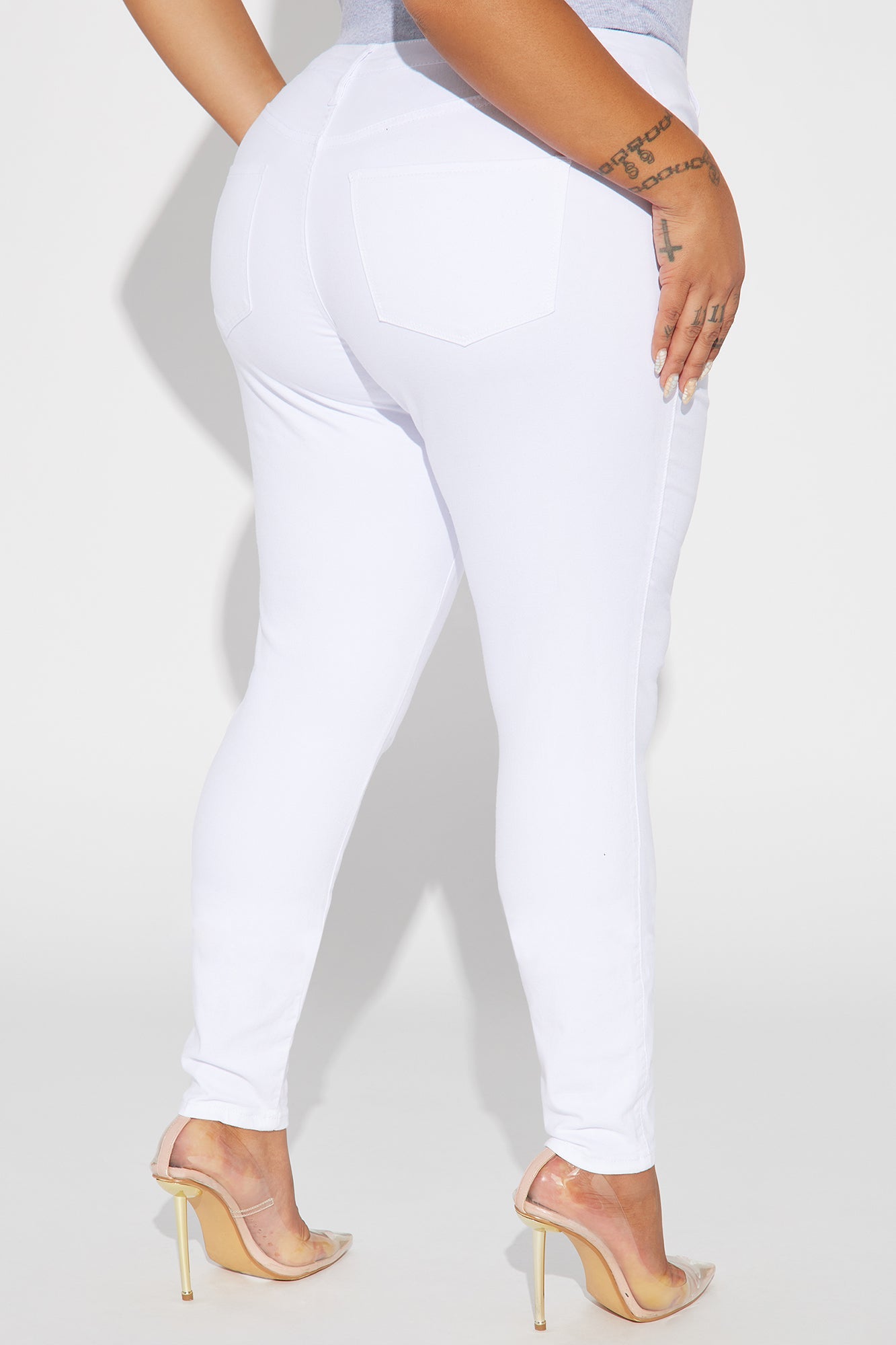 Classic Mid Rise Skinny Jeans - White