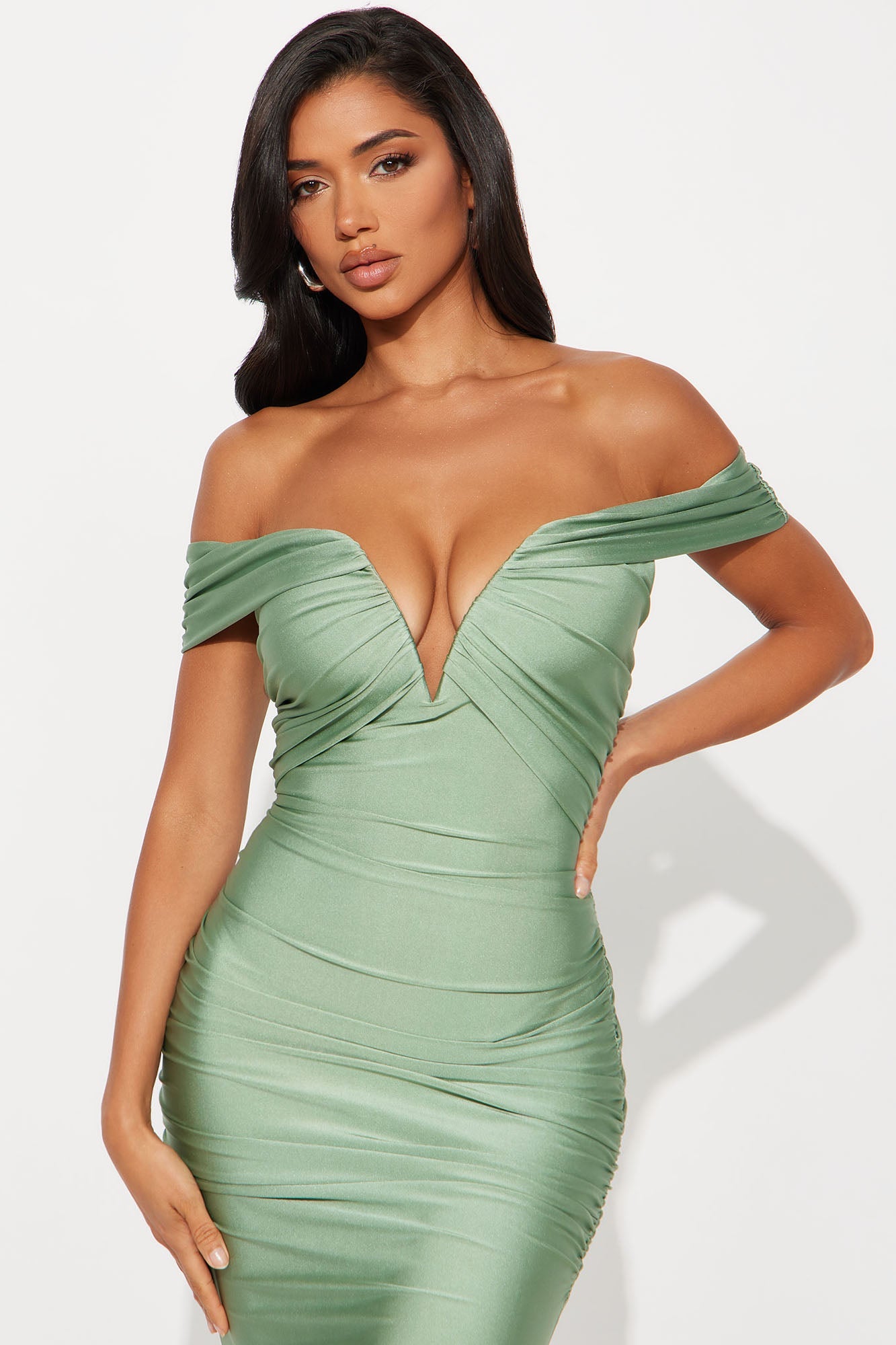 Rosalinda Off Shoulder Midi Dress - Sage